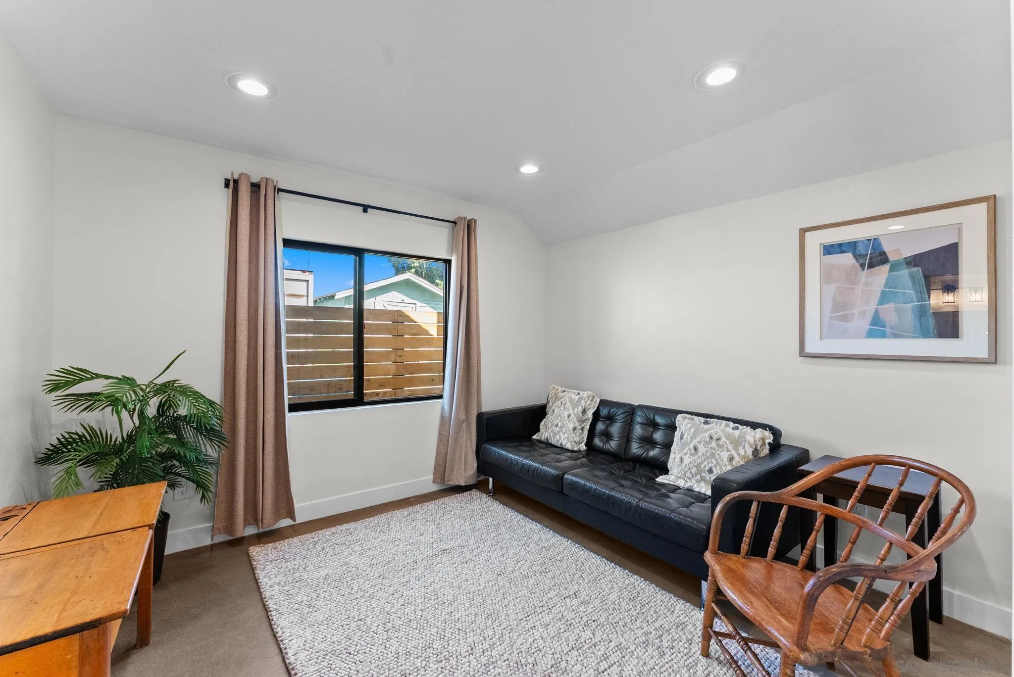 https://cdn.realtyfeed.com/cdn/127/260024396/e178528384363ced21381102ec452f42.webp