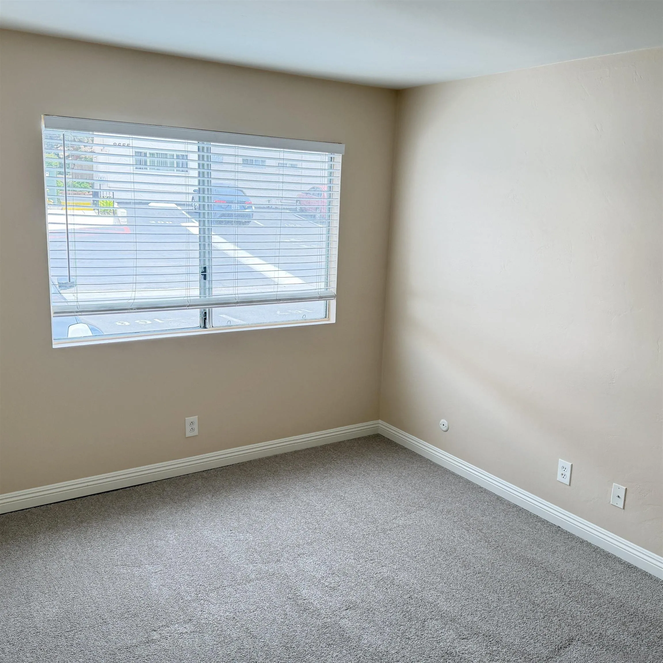8641 Lake Murray Unit 7, Sa, CA 92119, photo 33