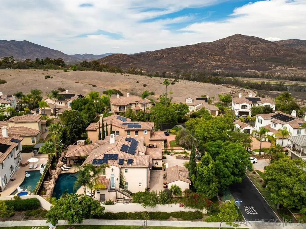 https://cdn.realtyfeed.com/cdn/127/260024399/249e510e9a5231a4c87c4bbfdeefc671.webp