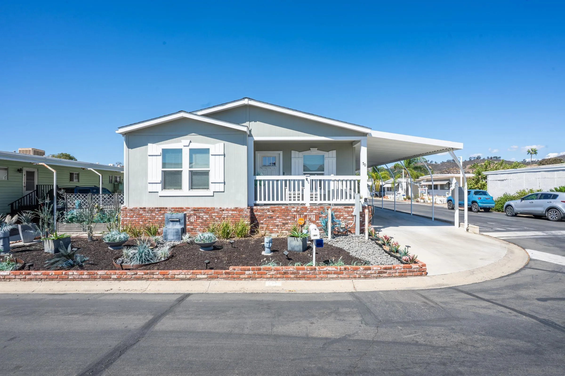 https://cdn.realtyfeed.com/cdn/127/260024404/44b7504ba353bfdcb45ea00f47aae860.webp