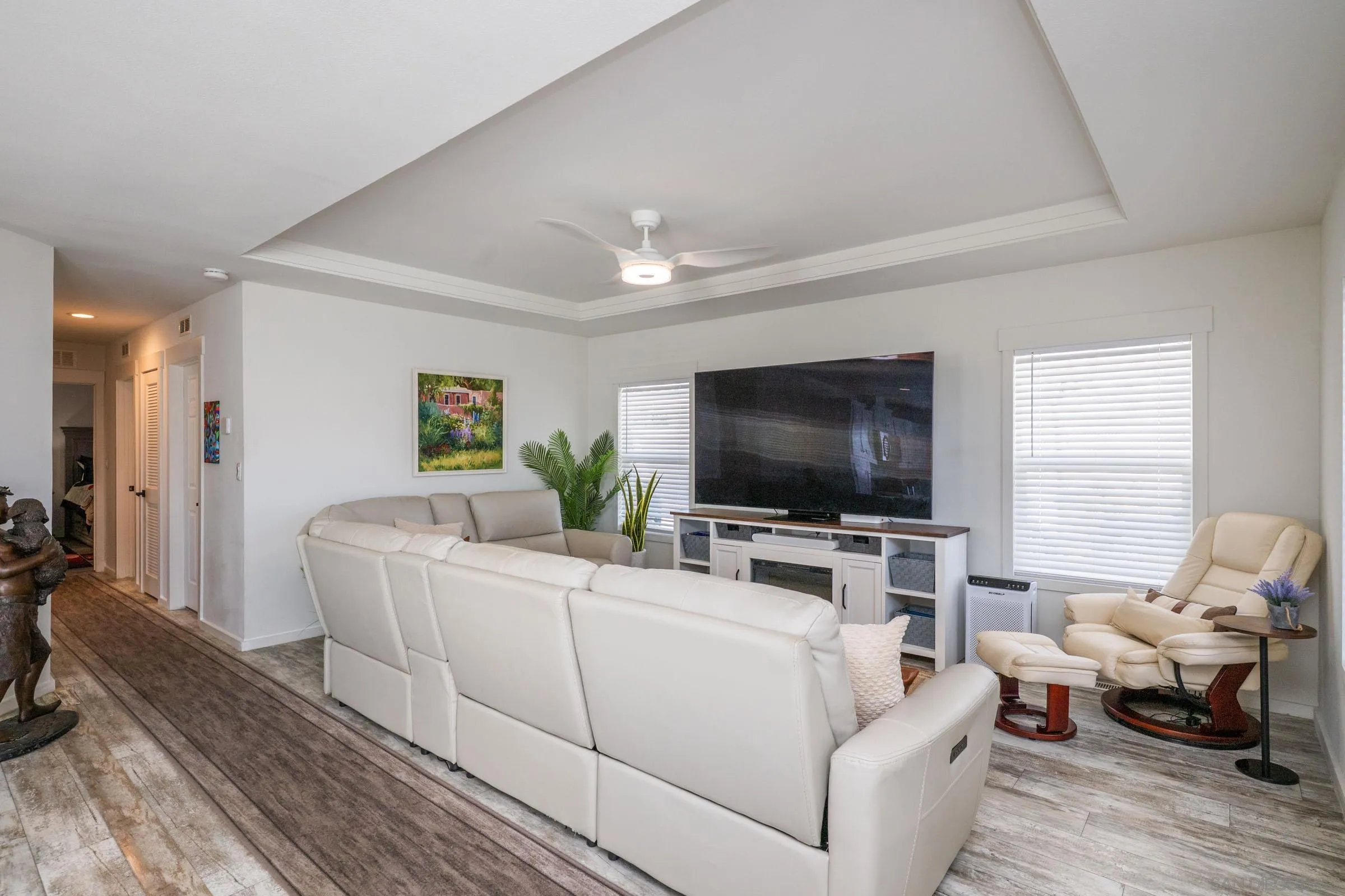https://cdn.realtyfeed.com/cdn/127/260024404/499c0bd202872973b67fb5360e439291.webp