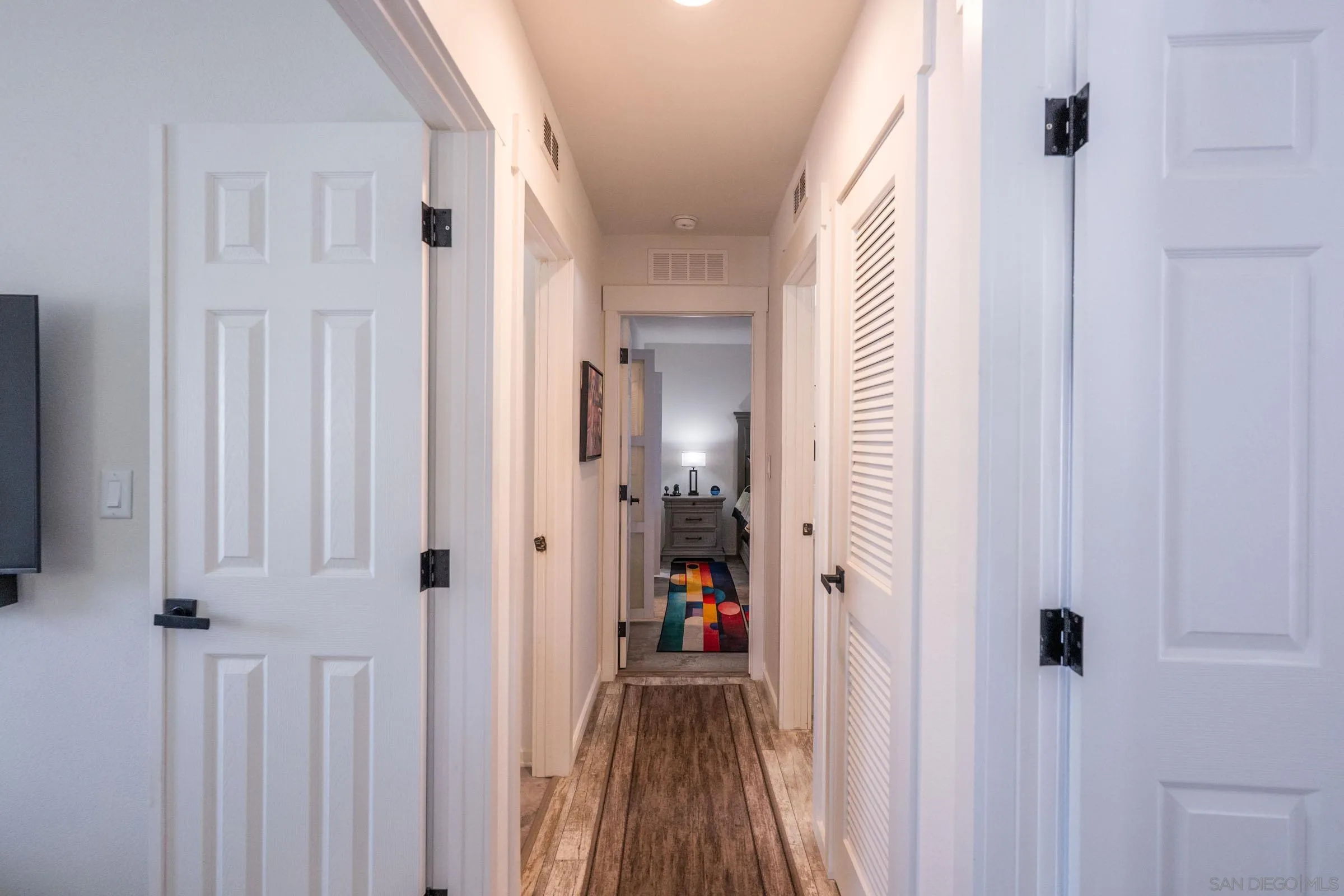 https://cdn.realtyfeed.com/cdn/127/260024404/a472d4ff34bd06cda19e9388ec67cae3.webp