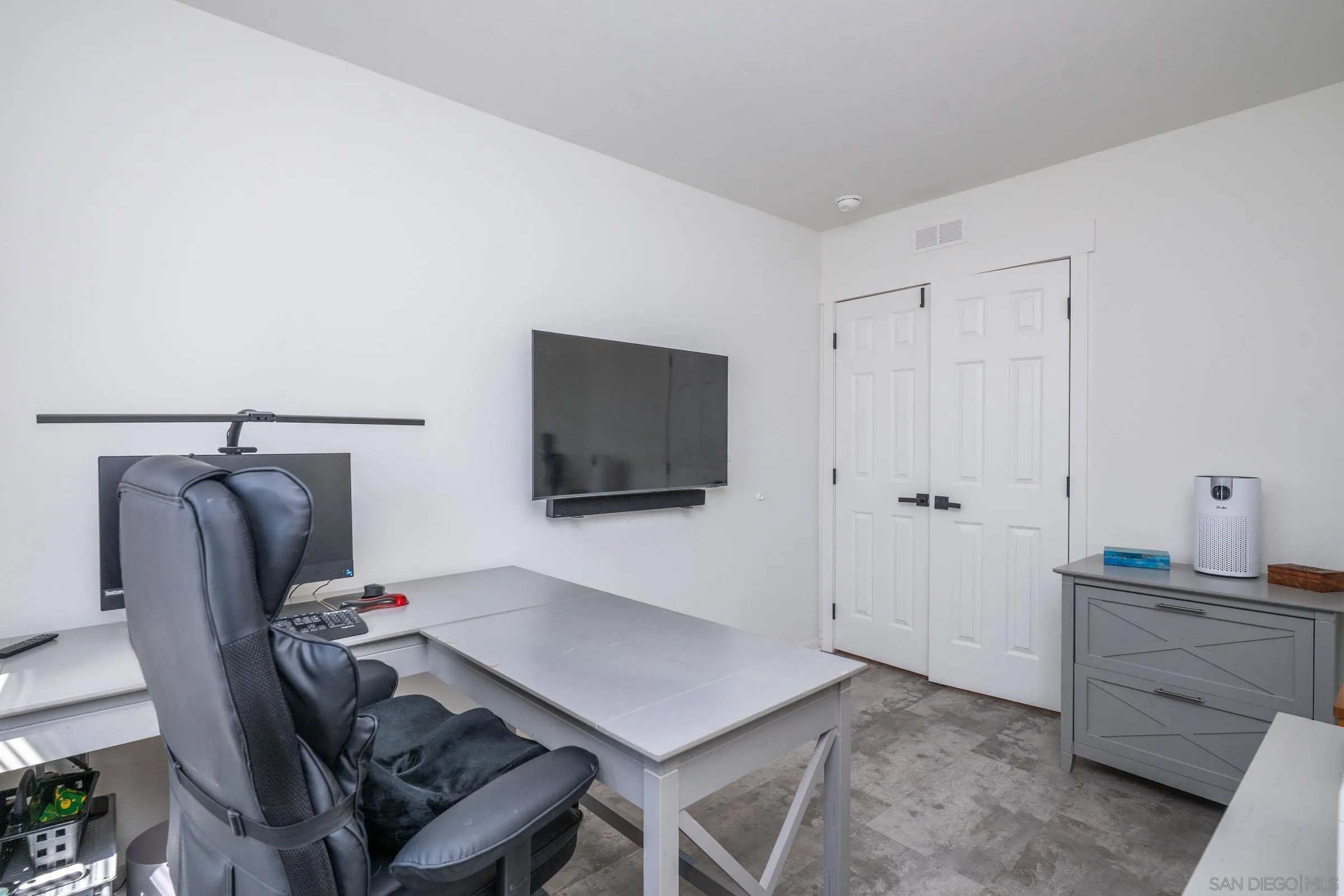 https://cdn.realtyfeed.com/cdn/127/260024404/e6ab3224c8e6eaff1cd30fab12fd19e8.webp