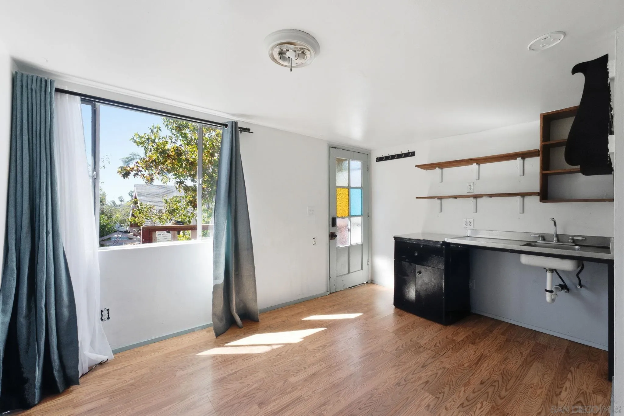 1427 Fern St, San Diego, CA 92102, photo 23