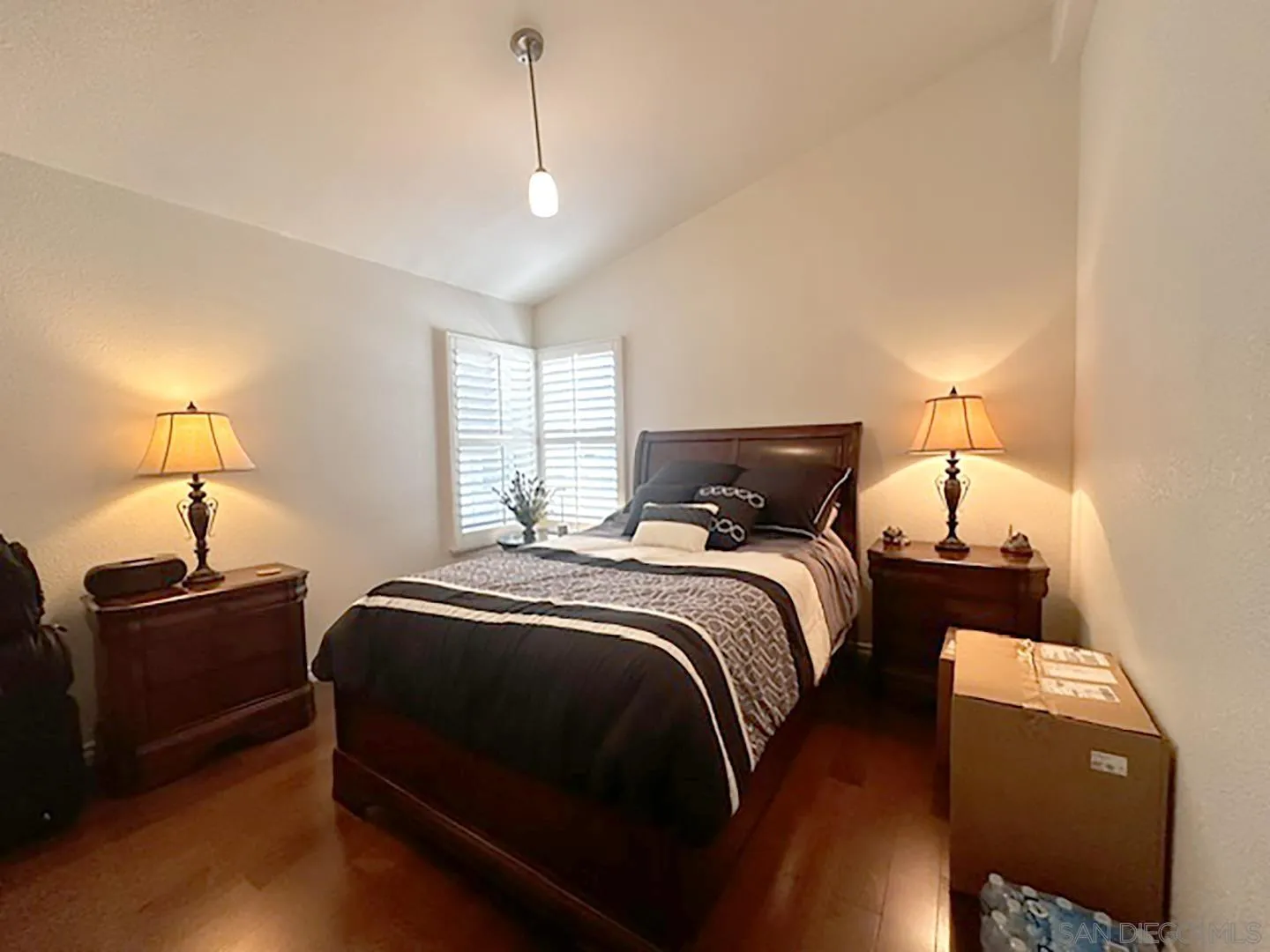 https://cdn.realtyfeed.com/cdn/127/260024421/fb43cb605a24e463ef0a8ca275fda6b0.webp