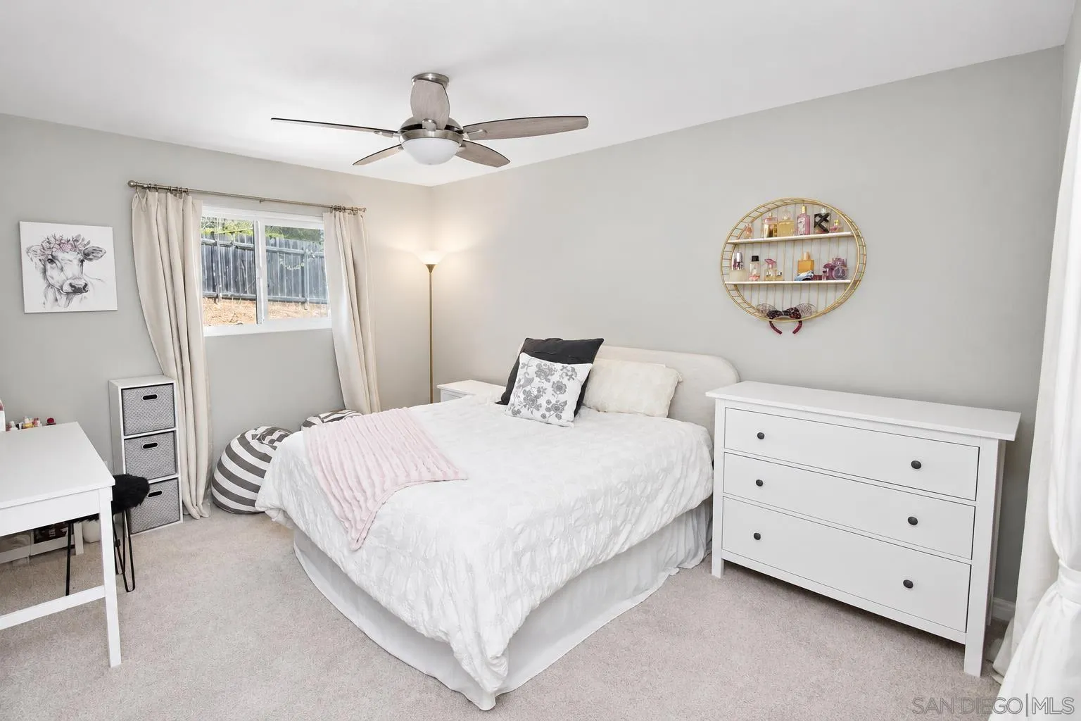 https://cdn.realtyfeed.com/cdn/127/260024424/c9ff5e655857a0e3e04f4c09a51a9cc4.webp