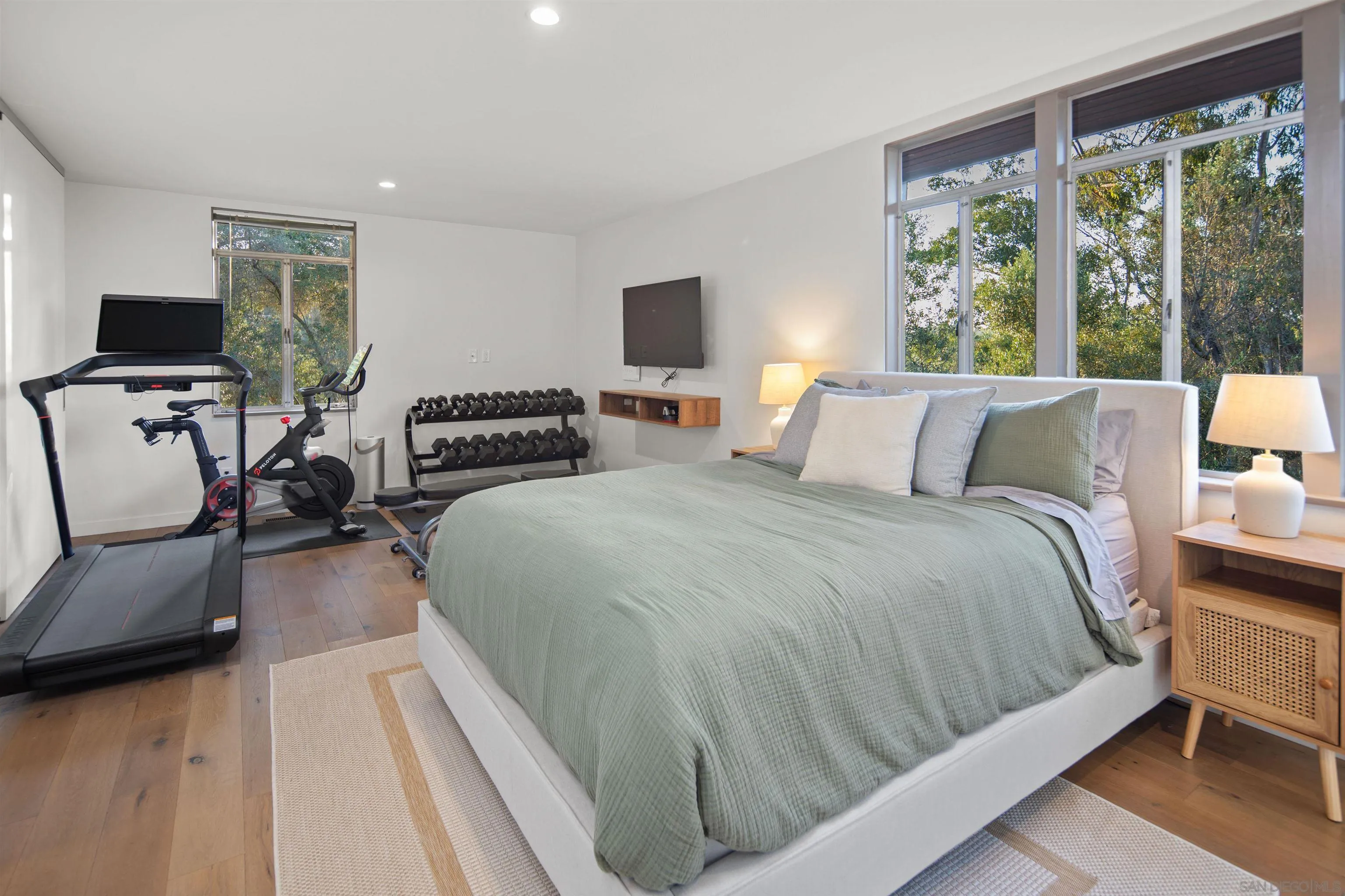 https://cdn.realtyfeed.com/cdn/127/260024430/0a9bbf693c05e9519d737d3fa60b7cbe.webp