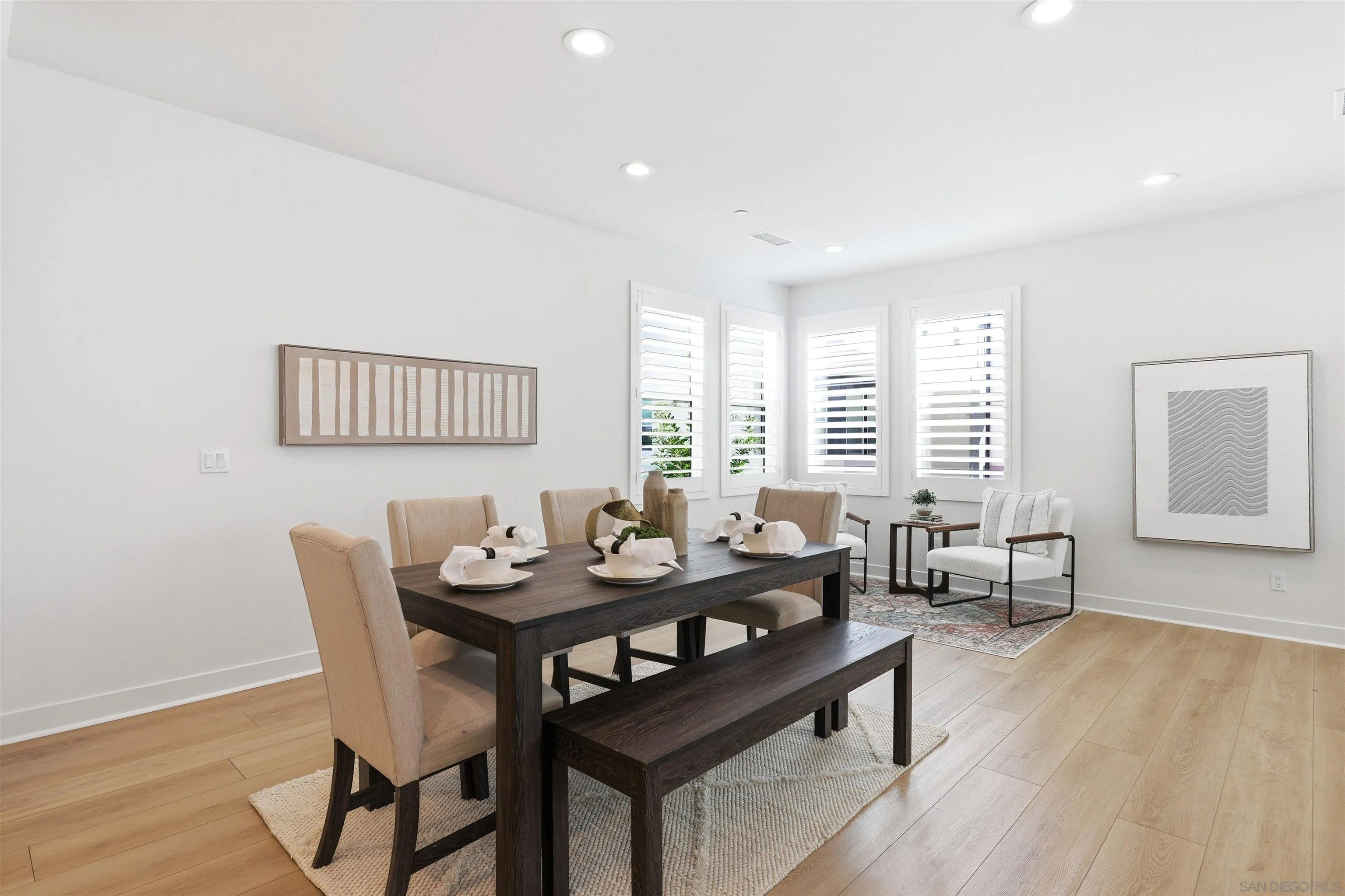 https://cdn.realtyfeed.com/cdn/127/260024442/15fcd2594b9db011a662e15115b9e09e.webp