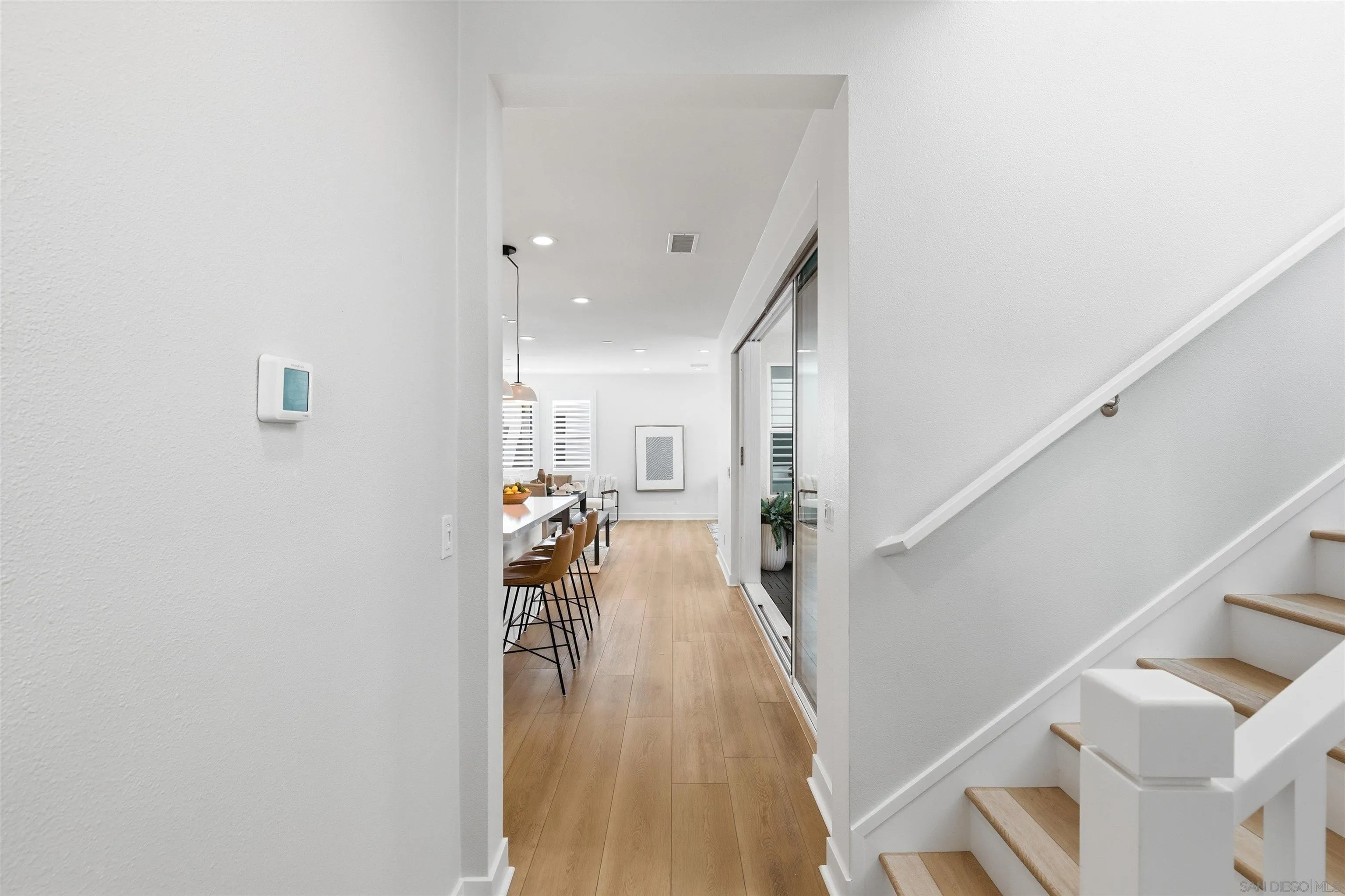 https://cdn.realtyfeed.com/cdn/127/260024442/6480a45ea7da81f76c0053fb45f0b02c.webp