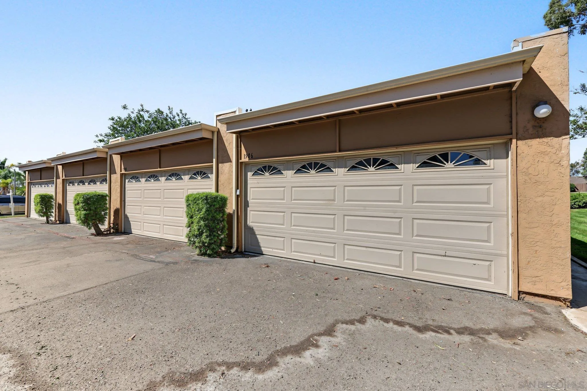 https://cdn.realtyfeed.com/cdn/127/260024448/673886fa24eab7cad2d0d257804e65e9.webp