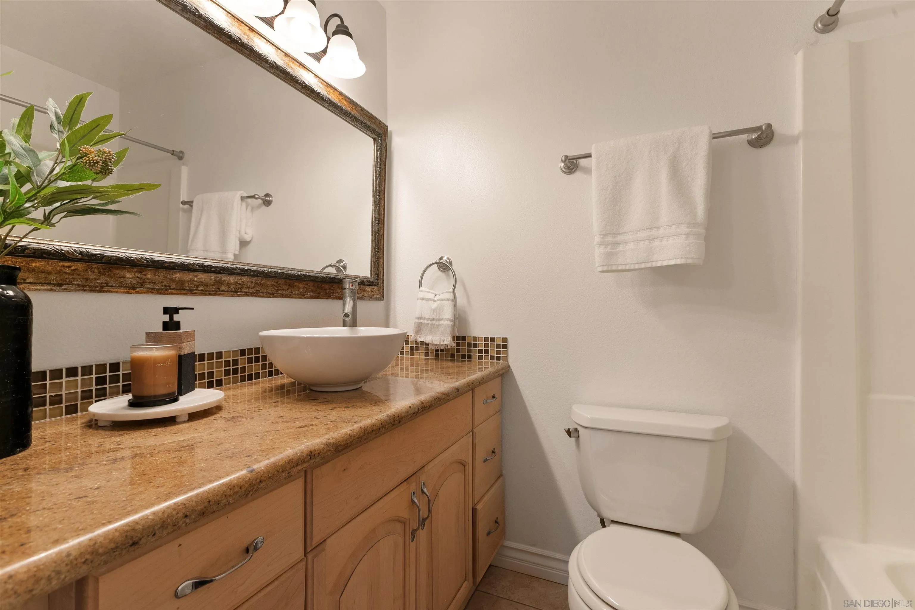 https://cdn.realtyfeed.com/cdn/127/260024457/ae807377f244090fc9b5838d20f67437.webp
