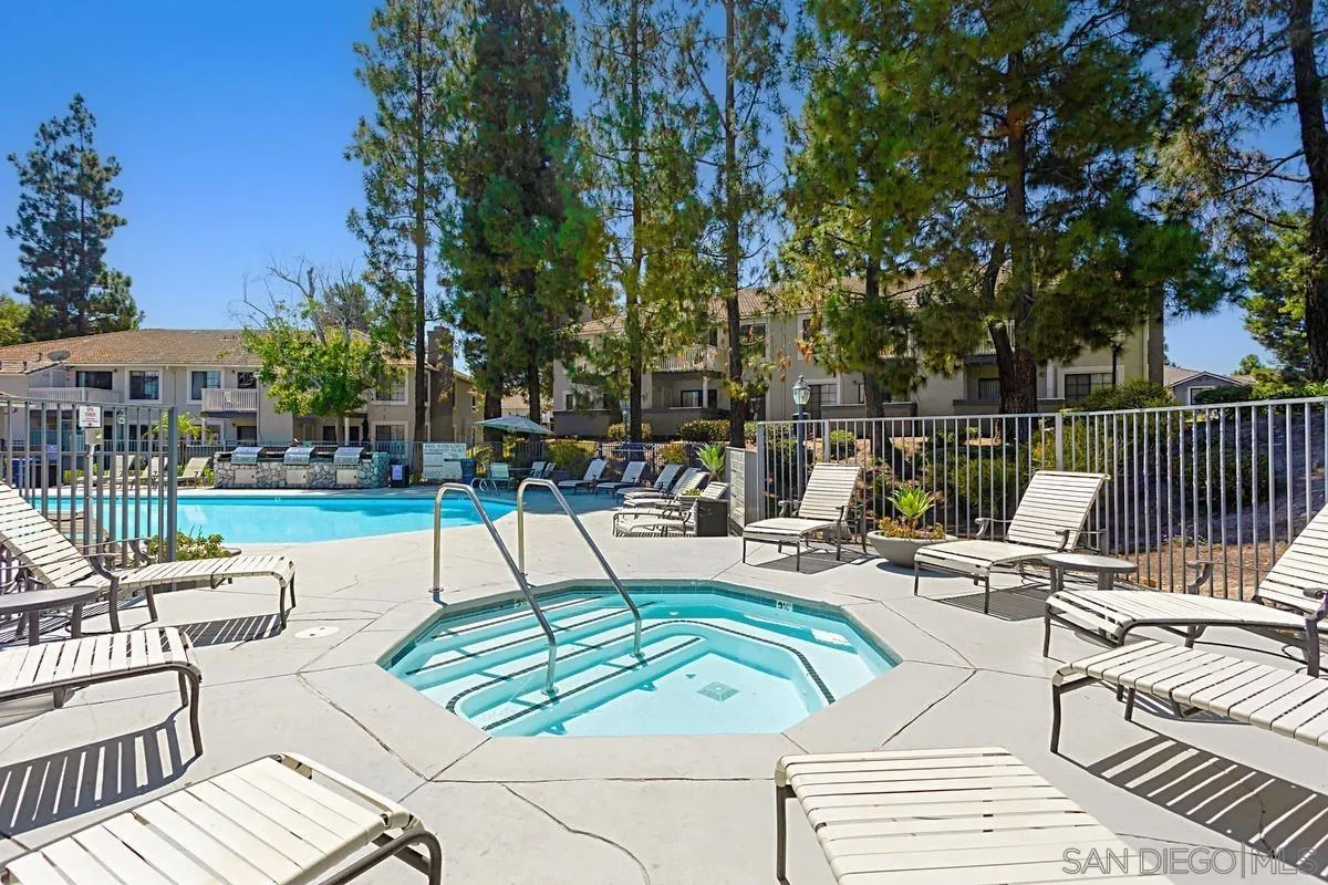 https://cdn.realtyfeed.com/cdn/127/260024466/88fa33d800b63ba65aa8954146a7e7e1.webp