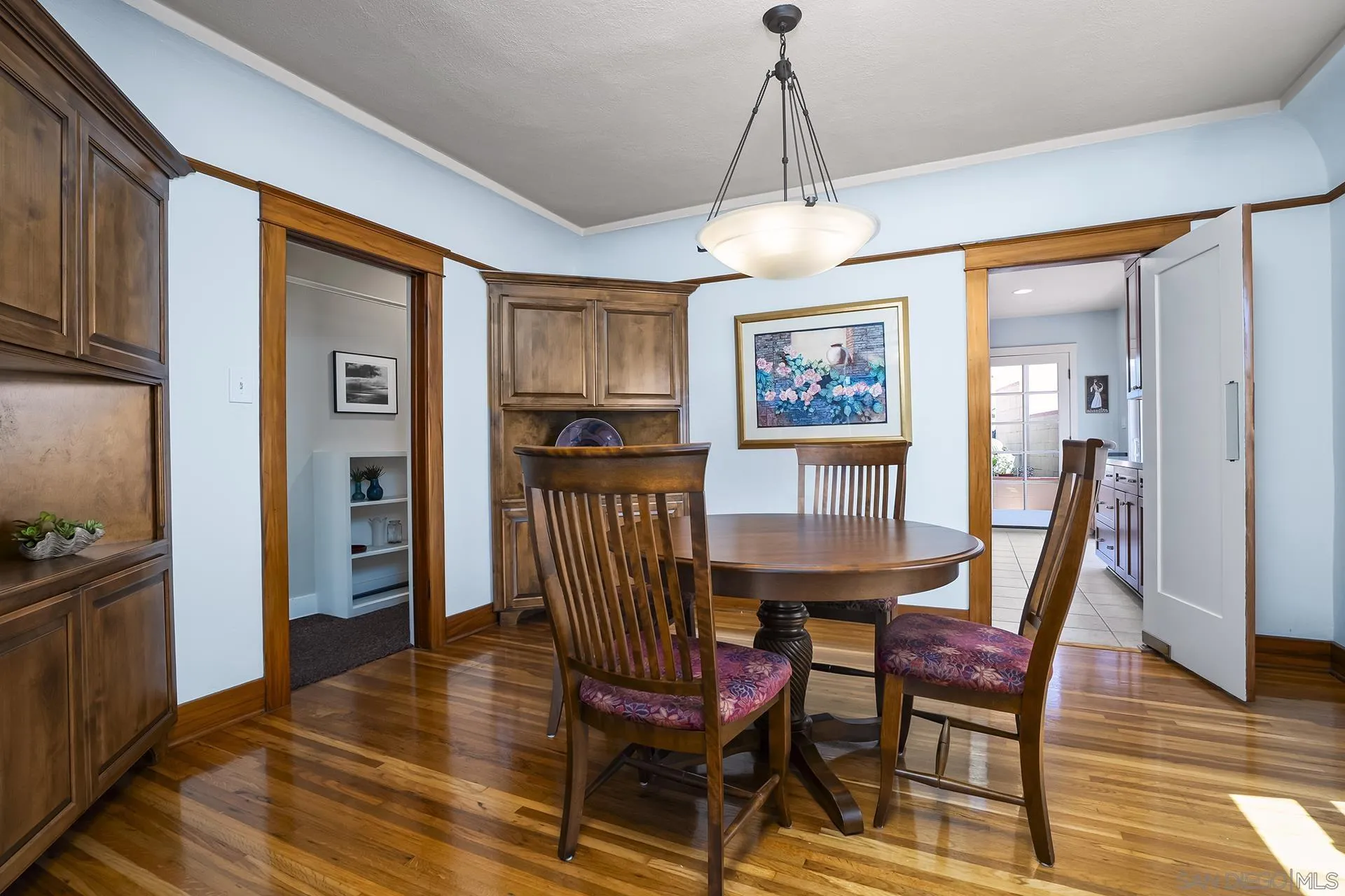 https://cdn.realtyfeed.com/cdn/127/260024468/28f0bb8777ac6710dfa1cb78fb23fac4.webp