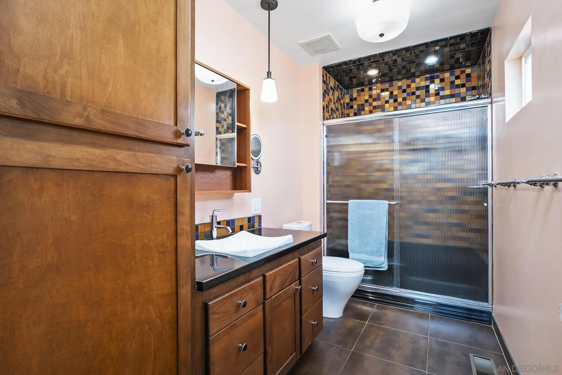https://cdn.realtyfeed.com/cdn/127/260024468/6bb669a5289faa81753362d559a6459d.webp