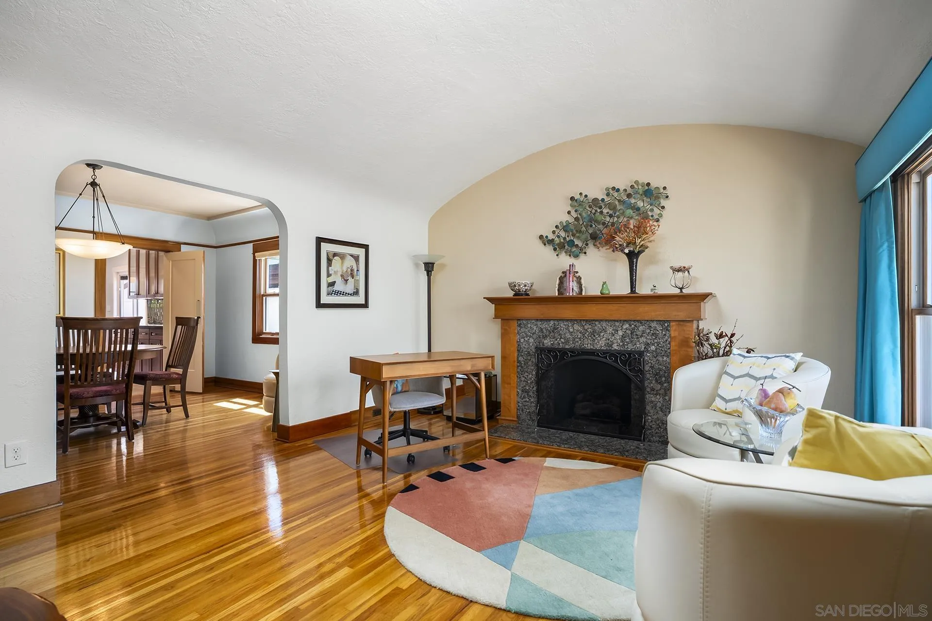 https://cdn.realtyfeed.com/cdn/127/260024468/9e402265163da8025179bd9ead9d48a4.webp