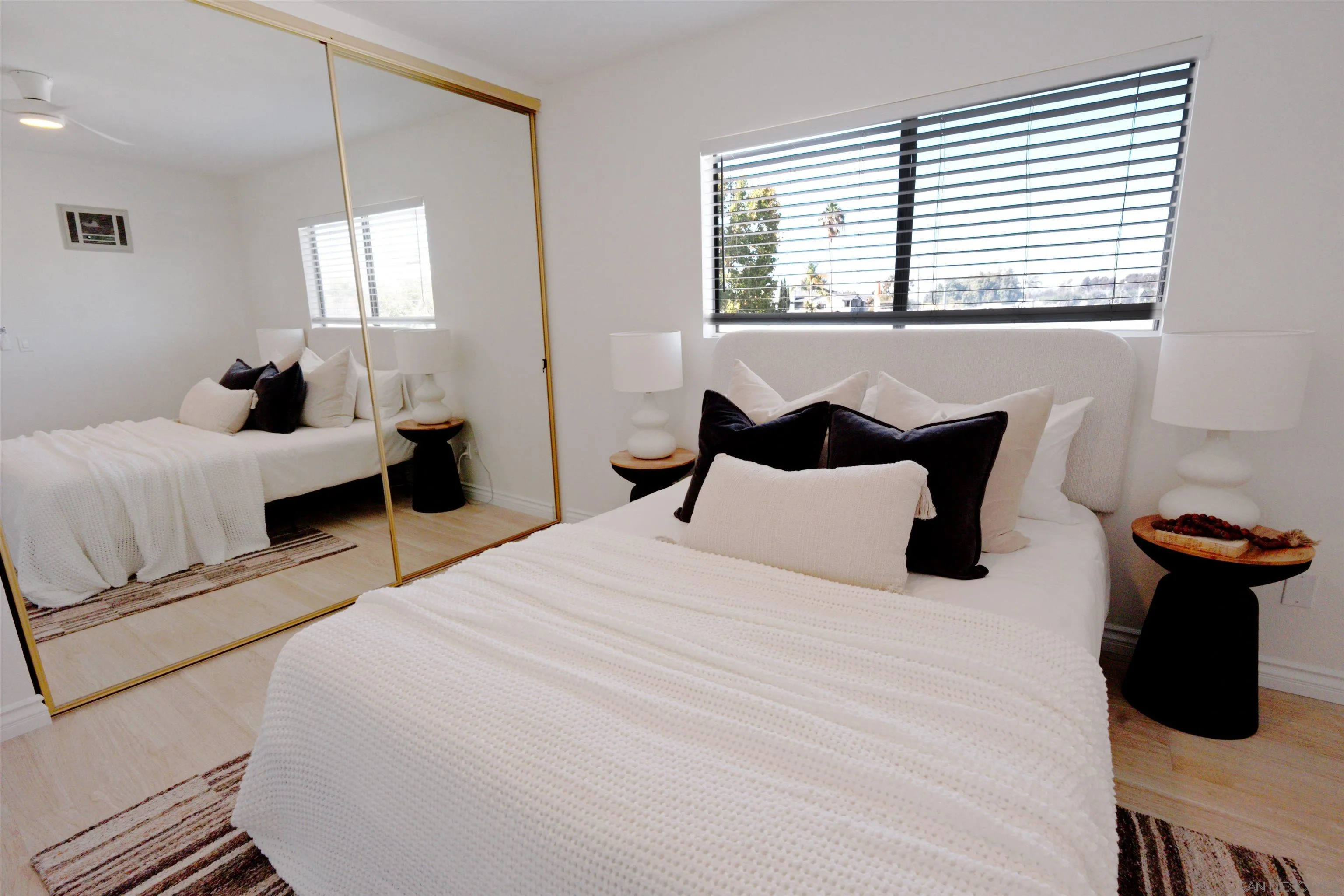 https://cdn.realtyfeed.com/cdn/127/260024475/cd2a3ca55435275e8d7b3ae1cf1453a9.webp