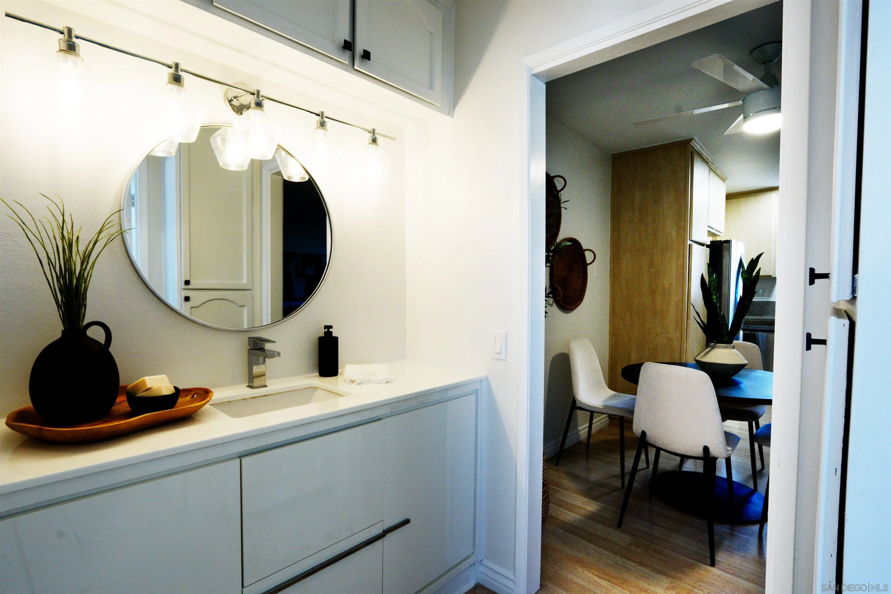 https://cdn.realtyfeed.com/cdn/127/260024475/e2c7919abb710ff05b3440bd4c7f4b44.webp
