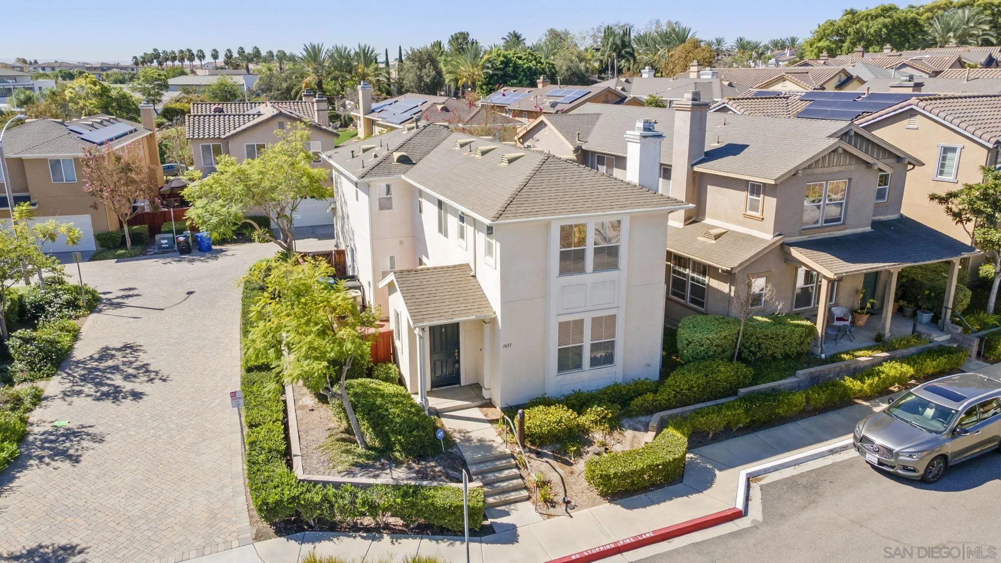 https://cdn.realtyfeed.com/cdn/127/260024476/40307e2a9817175b2fe8f8e0b166bded.webp