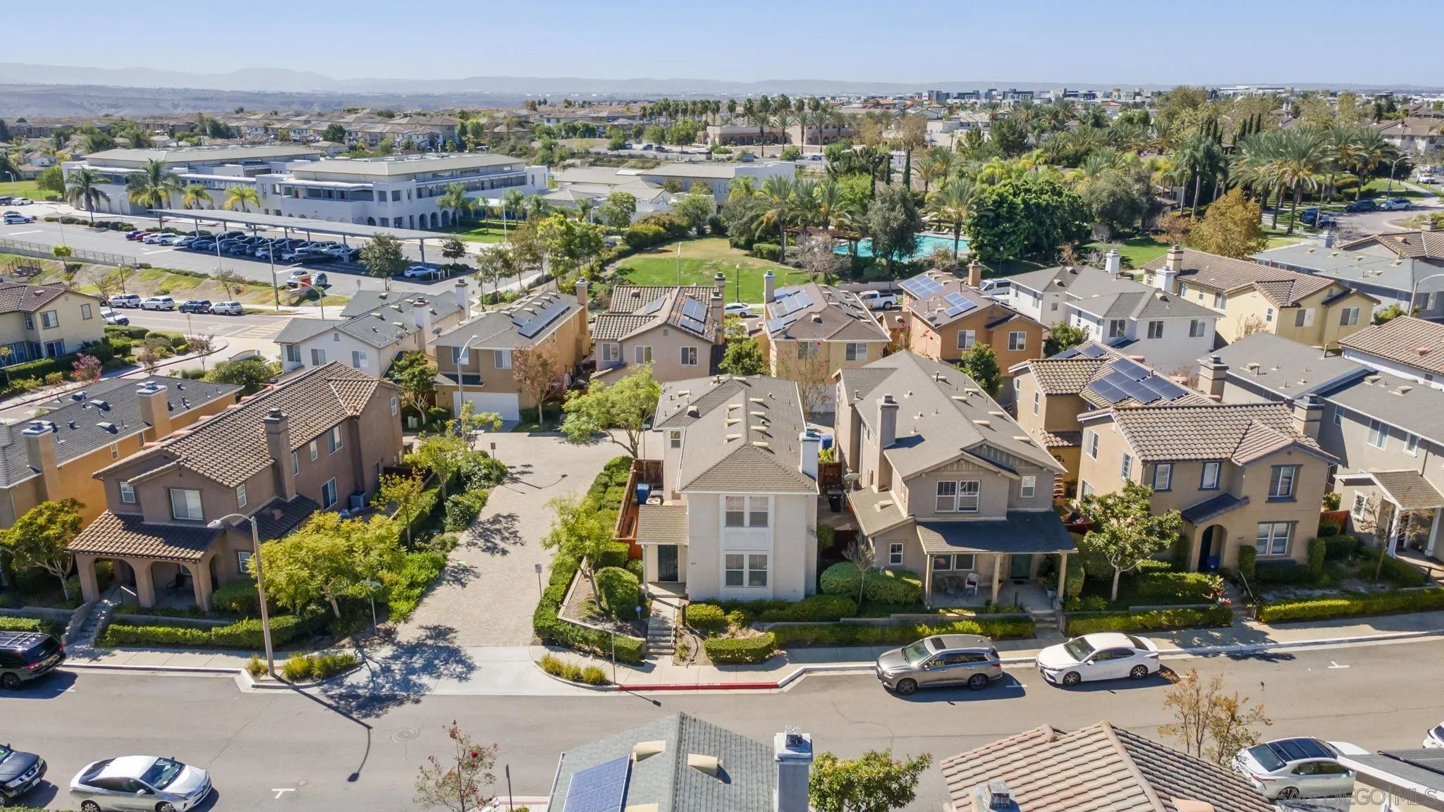 https://cdn.realtyfeed.com/cdn/127/260024476/6e25ace82d99ddd9b2aec072252d8499.webp