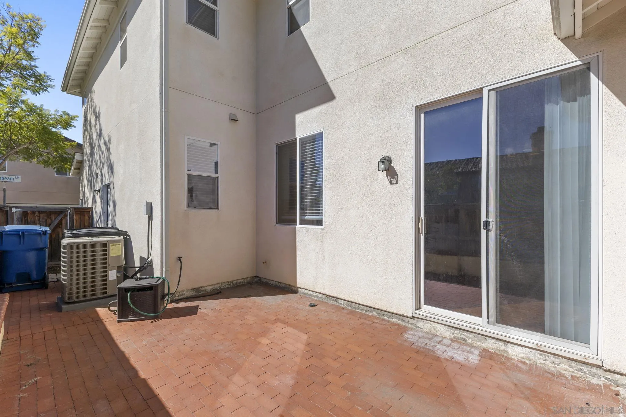 https://cdn.realtyfeed.com/cdn/127/260024476/7c80fd98a73e8dc44d5b5aa8130d9704.webp