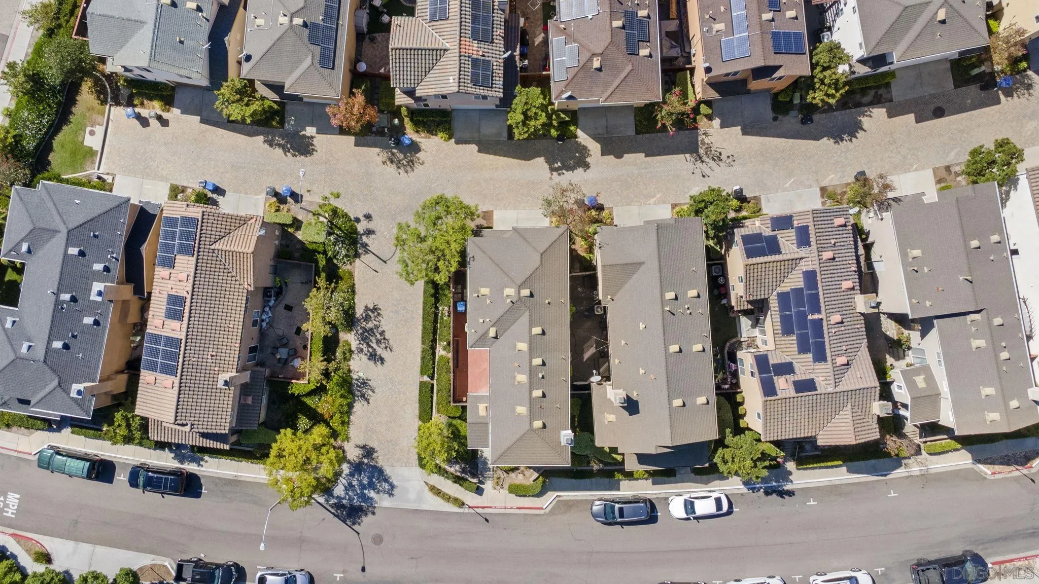 https://cdn.realtyfeed.com/cdn/127/260024476/eb7c0029403d450fcb269d0fb5d7299b.webp