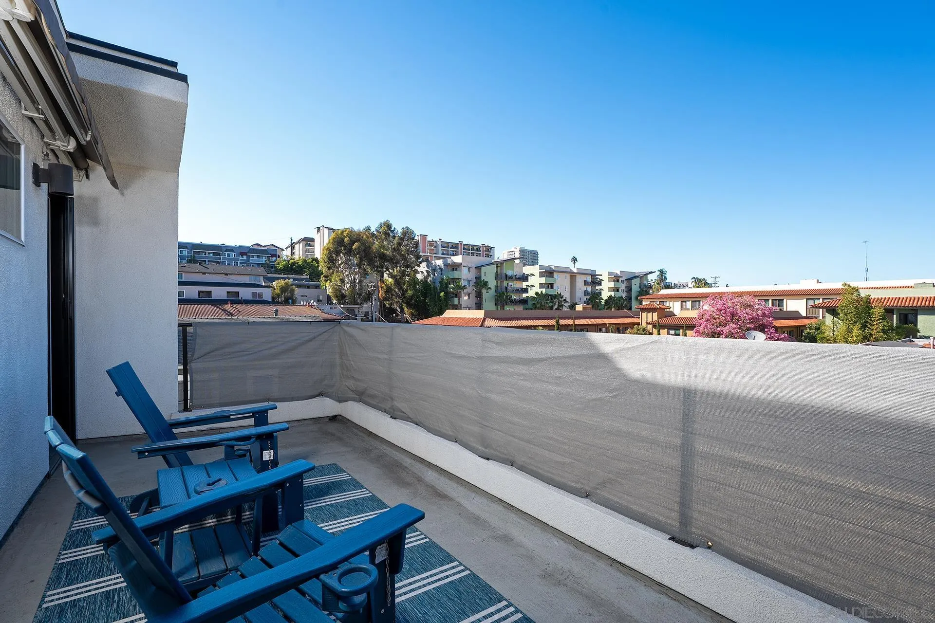 https://cdn.realtyfeed.com/cdn/127/260024481/17226f7c43f1d1a7ecd8d744071c3a2e.webp