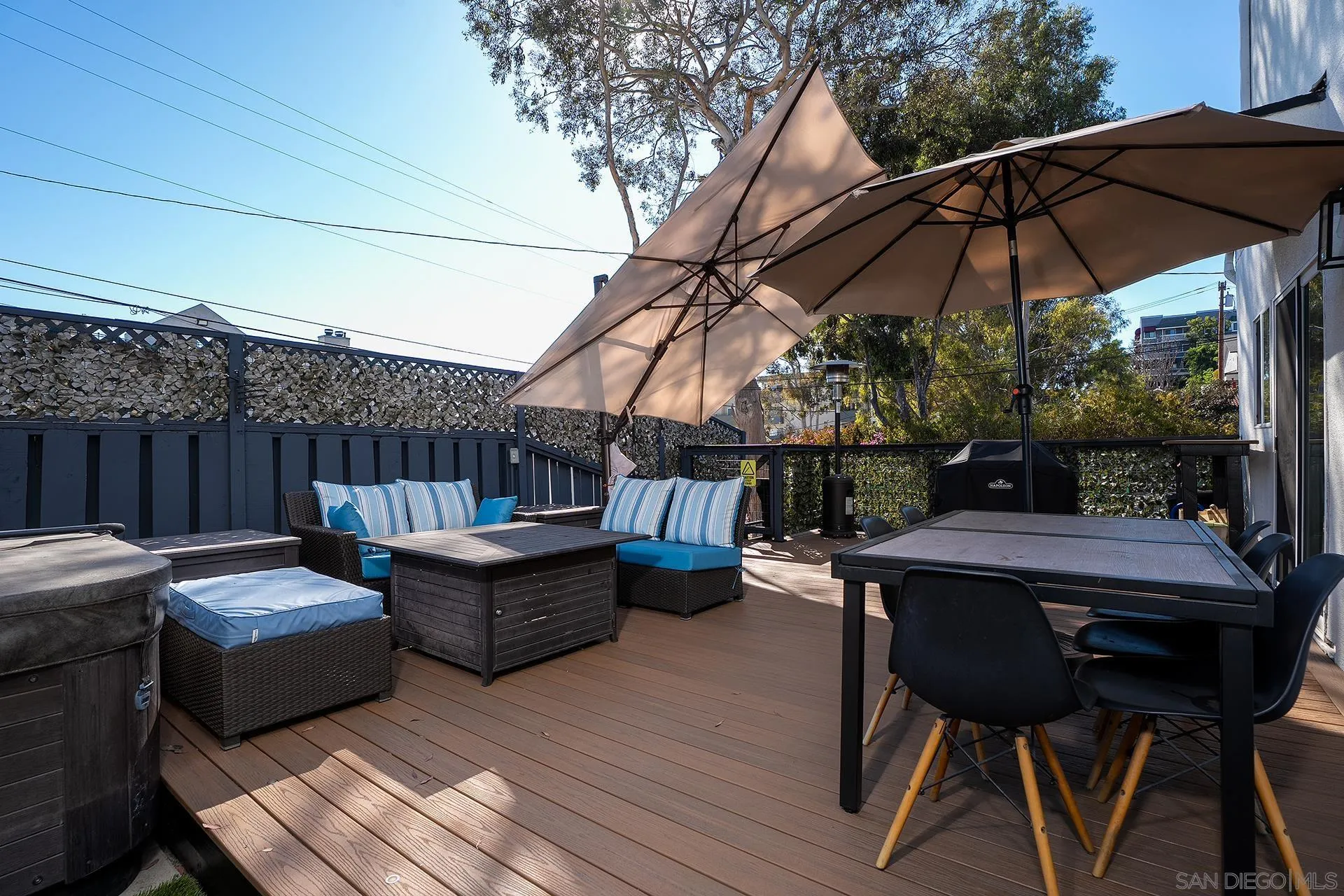 https://cdn.realtyfeed.com/cdn/127/260024481/ac347bf8b74e63efe1c37125bd51ad6f.webp