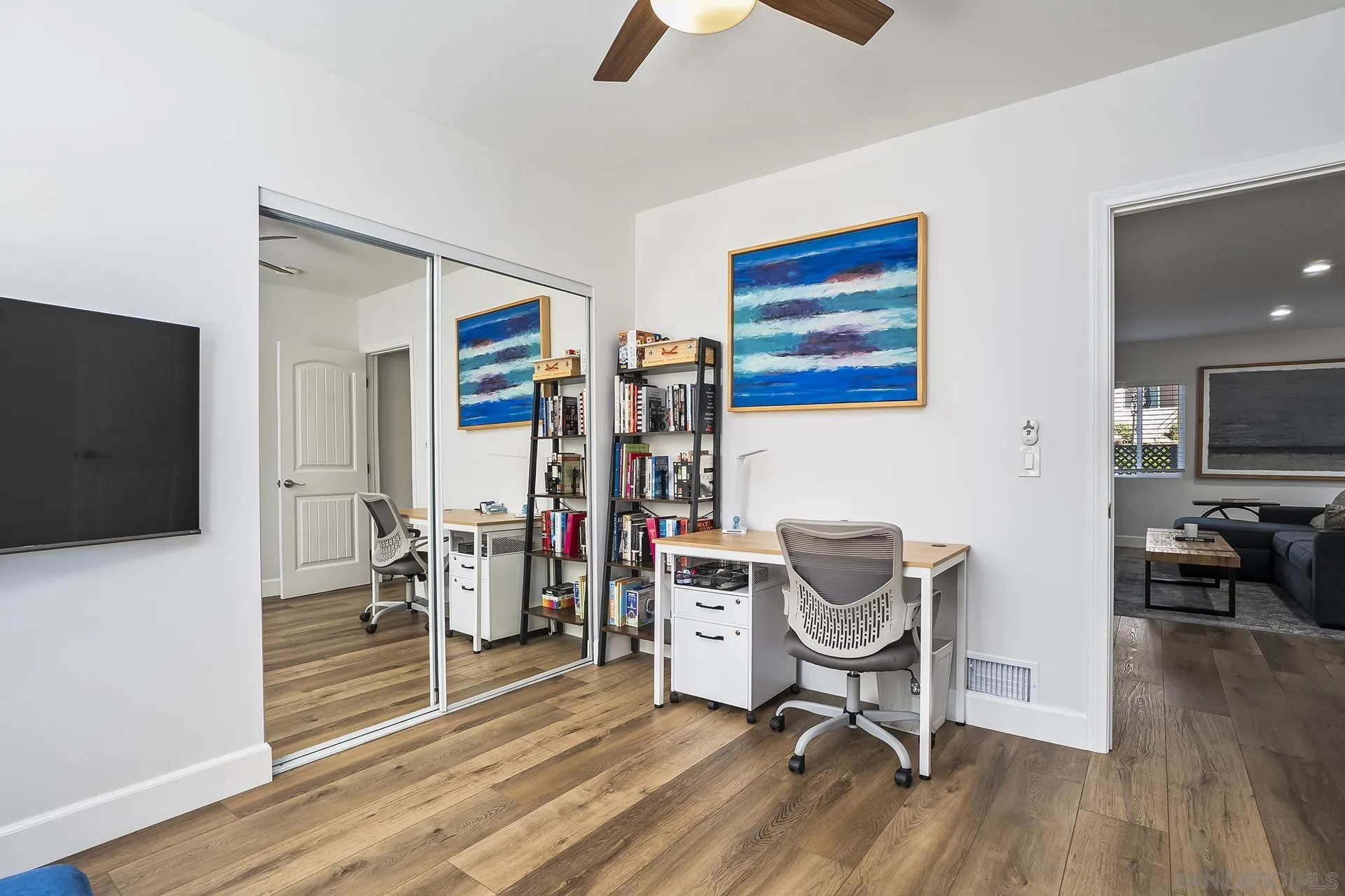 https://cdn.realtyfeed.com/cdn/127/260024481/ec62a812f68a526b871eff4731eb2f8c.webp