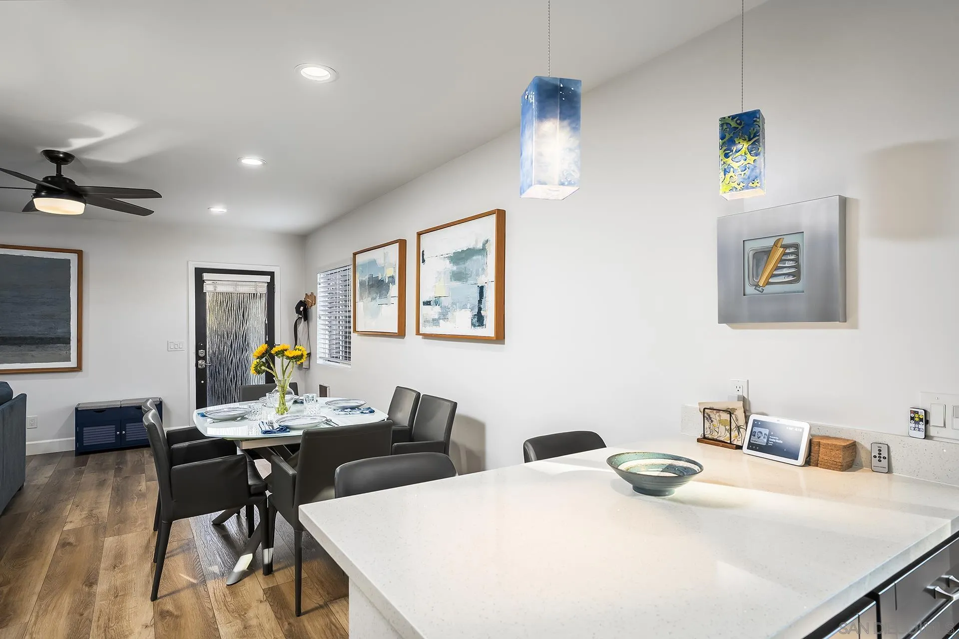 https://cdn.realtyfeed.com/cdn/127/260024481/f6eb7e3dc94e426b2a37a863bc567b0b.webp