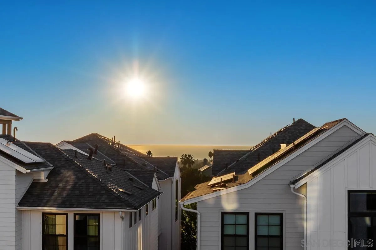 https://cdn.realtyfeed.com/cdn/127/260024482/2376cb7708c9335087d8497f8c15b2e4.webp