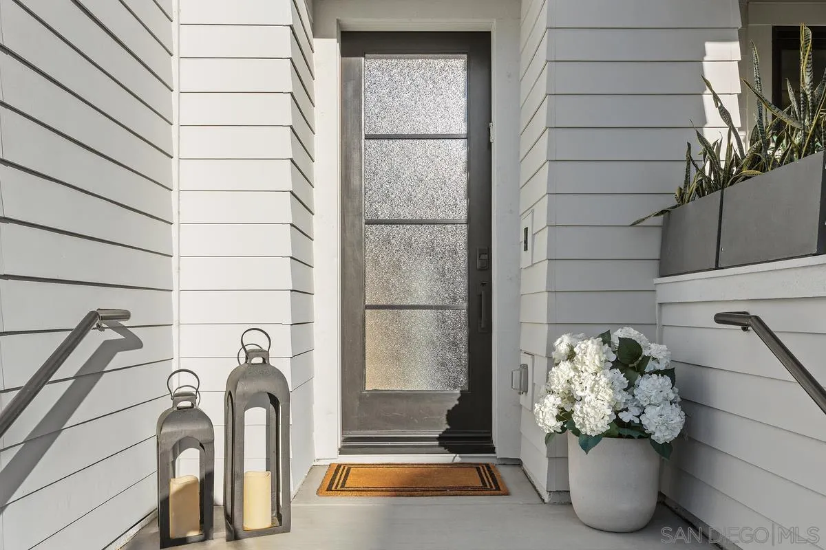 https://cdn.realtyfeed.com/cdn/127/260024482/2faa0c31c76bf0a6d84eeab6eafd6a62.webp