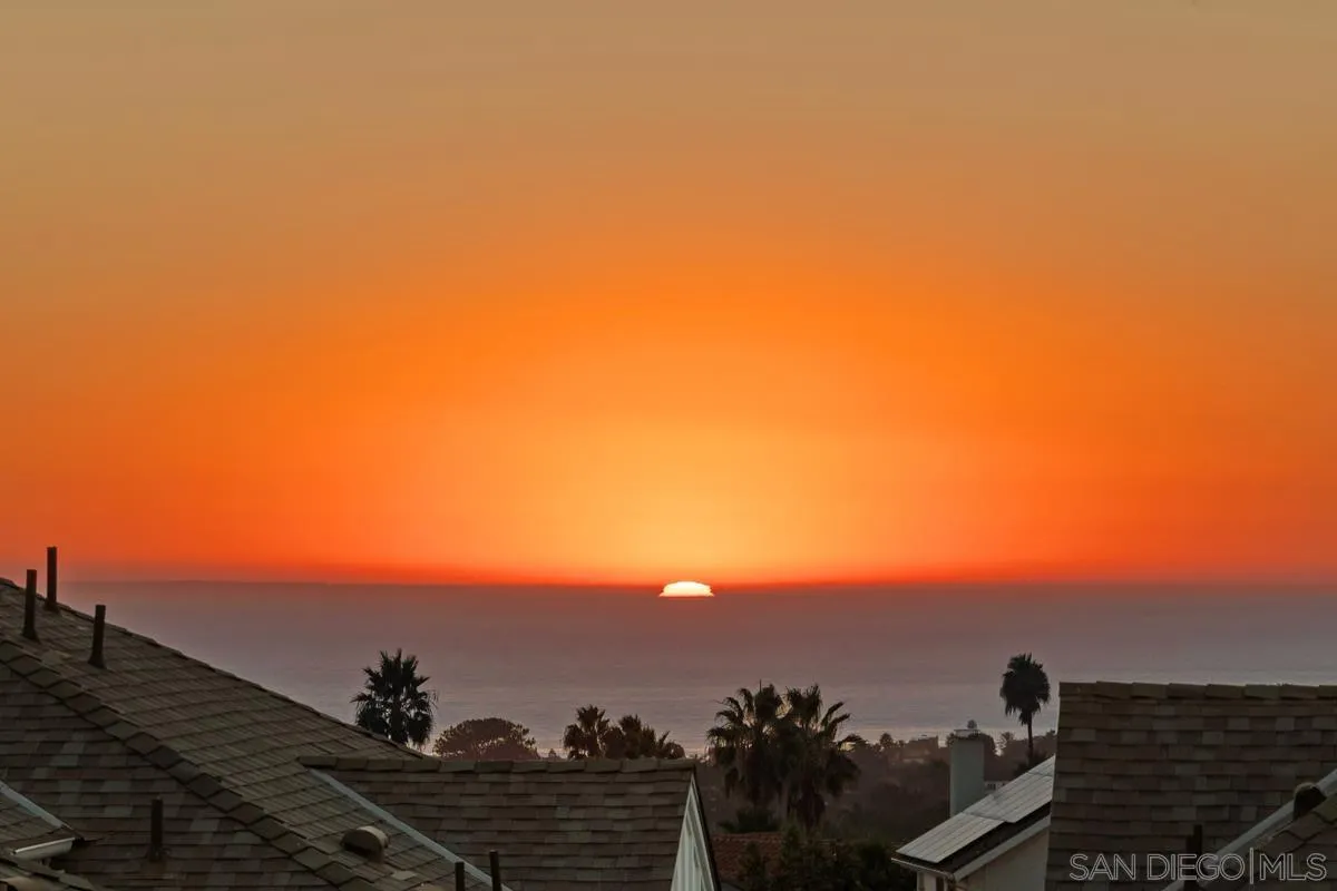 https://cdn.realtyfeed.com/cdn/127/260024482/d7f14078284d4bd6718372098ef727bf.webp