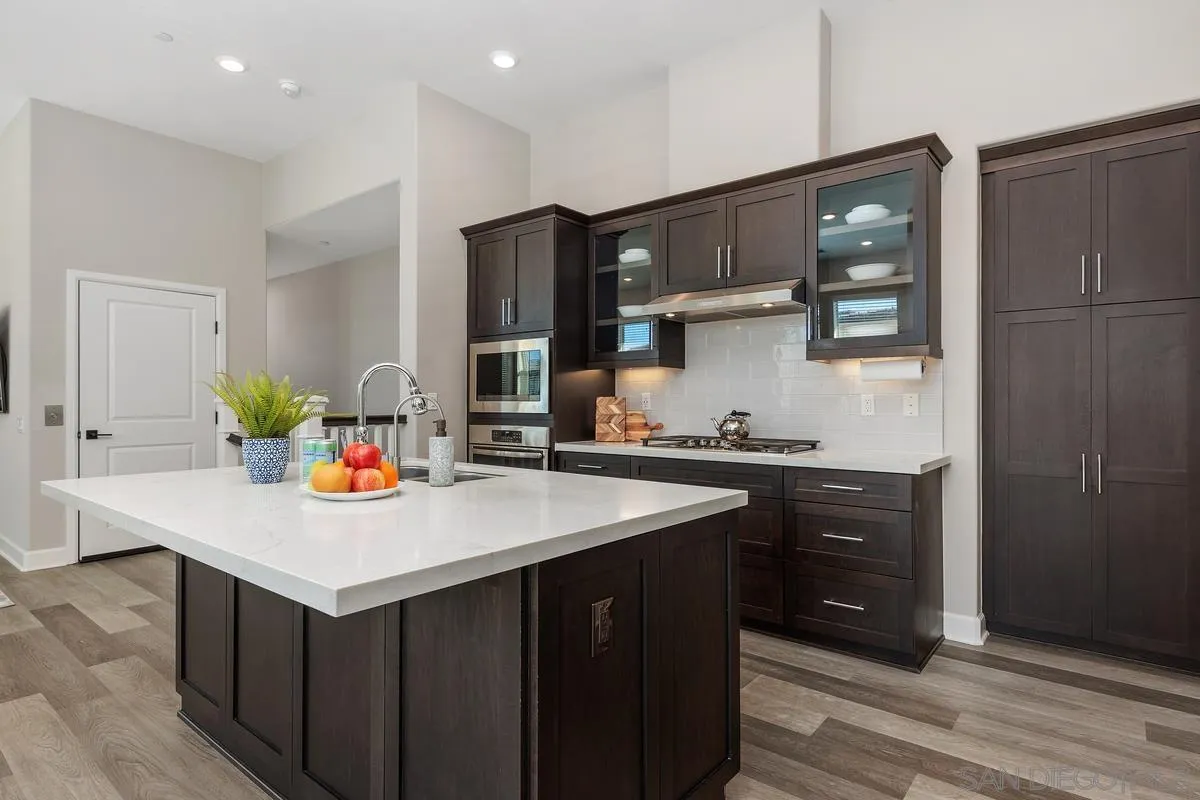 https://cdn.realtyfeed.com/cdn/127/260024485/3f2c25727cd891321565e38e78743774.webp