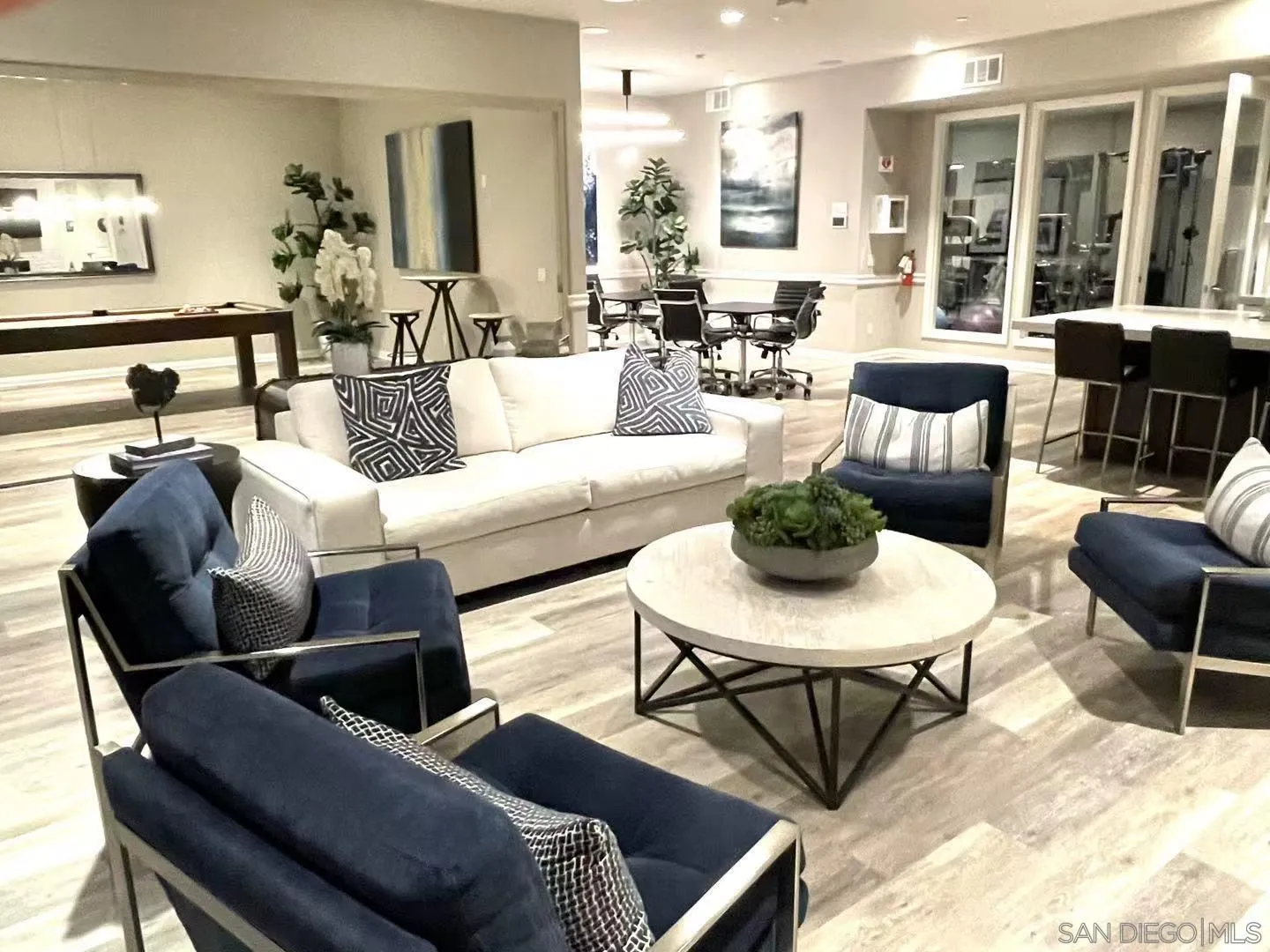 https://cdn.realtyfeed.com/cdn/127/260024485/72d40cfbb6bce2f6af9b27ae0de386d1.webp