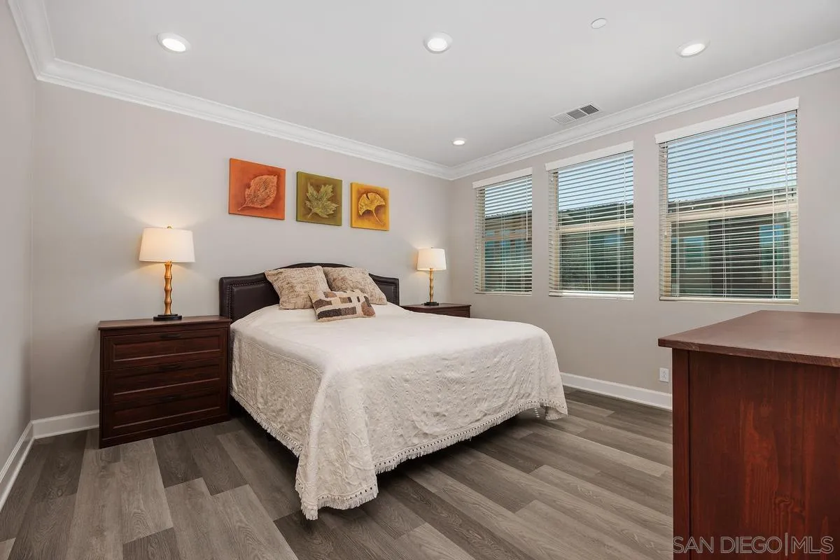 https://cdn.realtyfeed.com/cdn/127/260024485/a3372717cb1c74de6460b6beb8ddaeec.webp