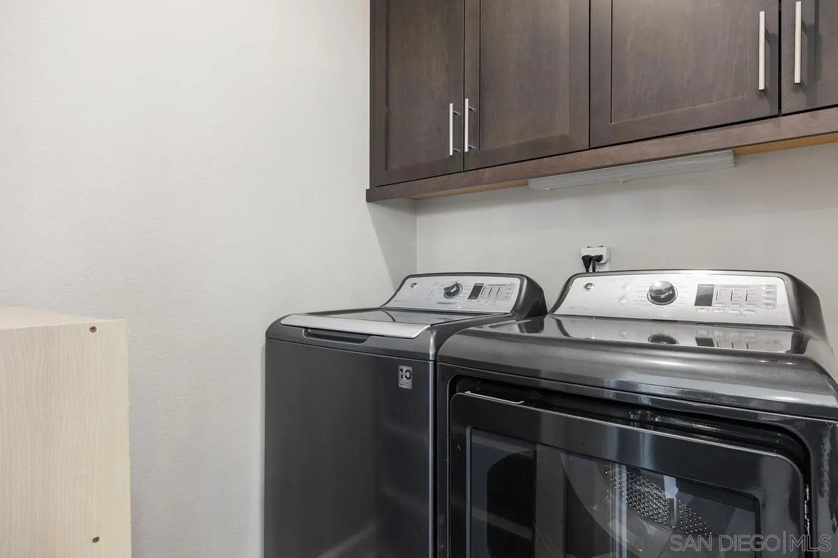 https://cdn.realtyfeed.com/cdn/127/260024485/b975456870fe3c5bdf2a57ebd41d6d0e.webp