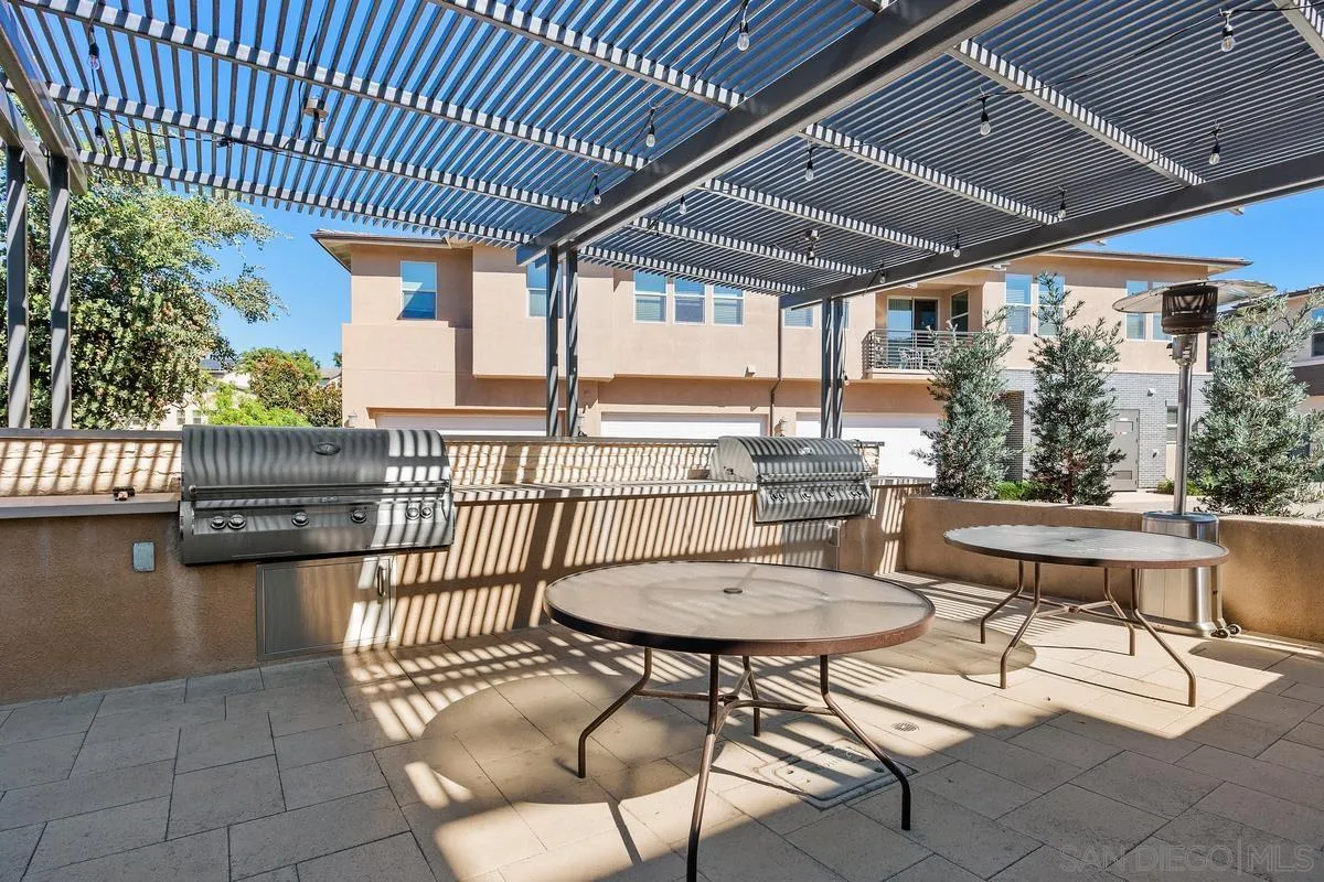https://cdn.realtyfeed.com/cdn/127/260024485/c2f2e7c0fb8f303600ec7311431e697f.webp