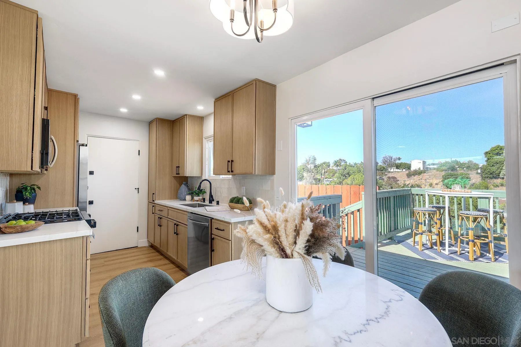 https://cdn.realtyfeed.com/cdn/127/260024492/266fee51fbb9e58e9d7c9e8bc6d053cf.webp