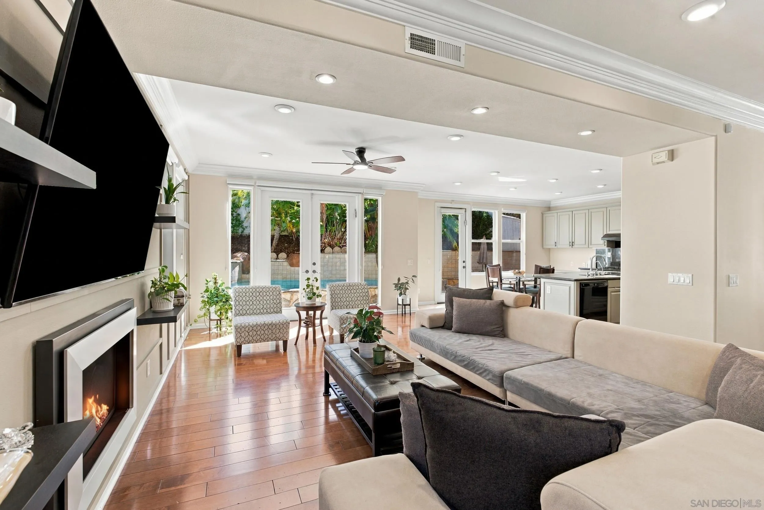 https://cdn.realtyfeed.com/cdn/127/260024495/5f3ab5c3b0875be9a63aa3eb91f77149.webp