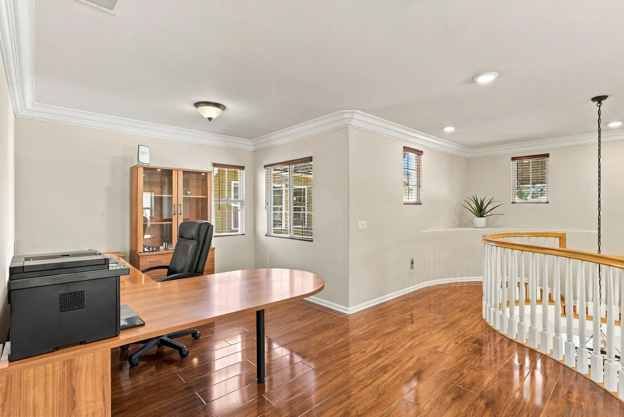 https://cdn.realtyfeed.com/cdn/127/260024495/6f6e47a2285b5fbe4a9aa4a6fe100dab.webp