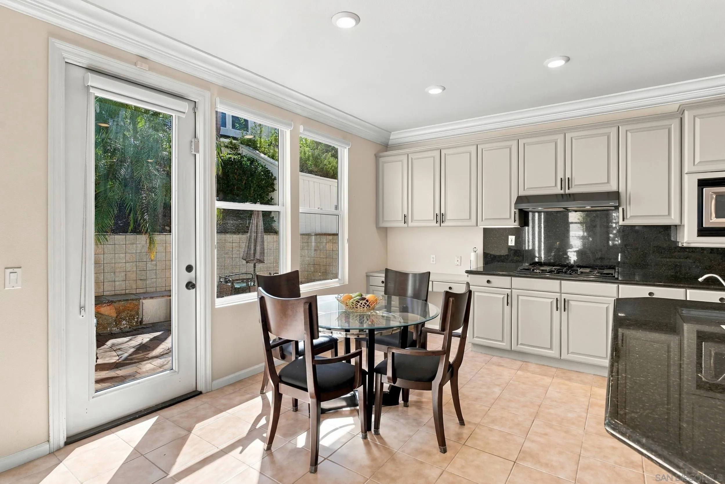 https://cdn.realtyfeed.com/cdn/127/260024495/9438a2394551277ad3ea0a8590b33fa9.webp