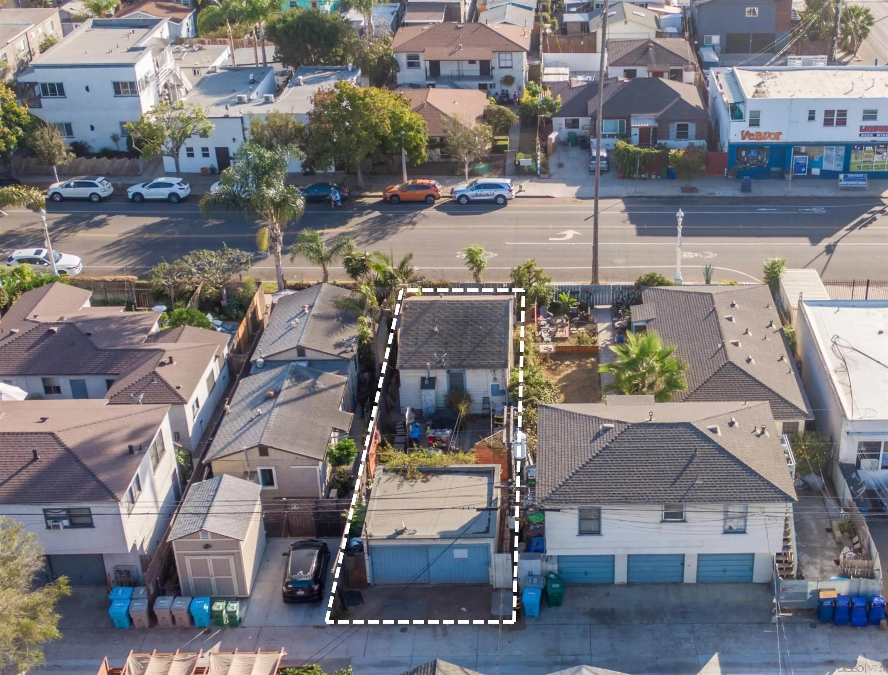 4678 Voltaire St, San Diego, CA 92107 - Photo 5 of 9, San Diego, CA