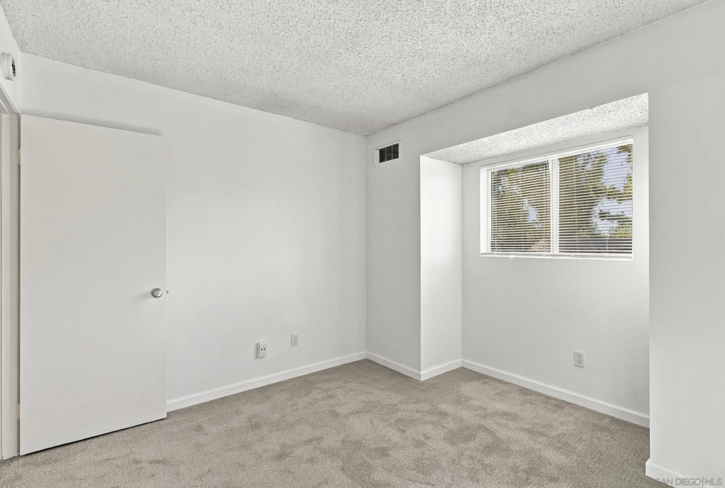 5343 Caminito Mindy, San Diego, CA 92105, photo 16