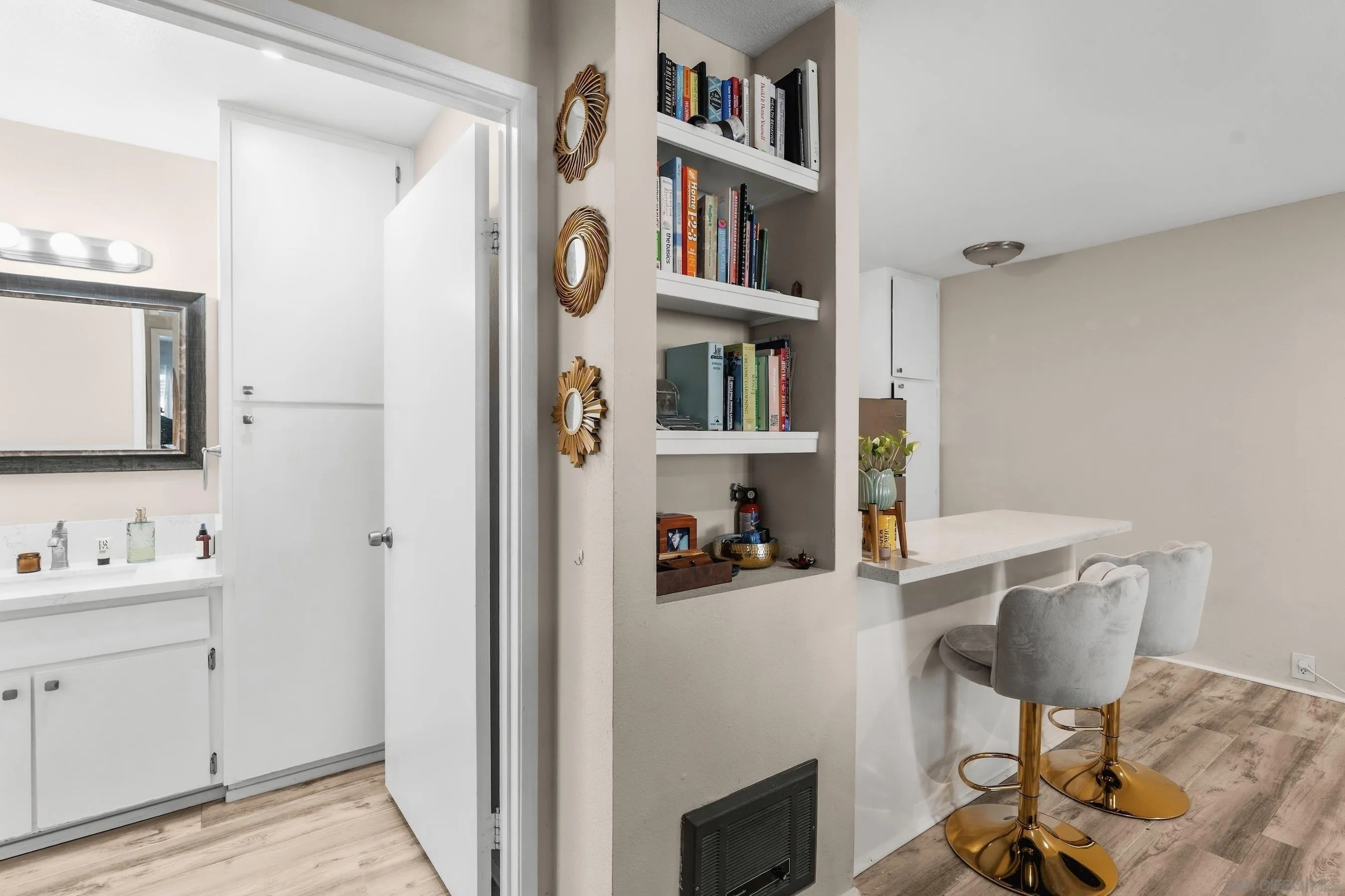 https://cdn.realtyfeed.com/cdn/127/260024504/6ba5dc241c6c642194ee9c1790d9c03f.webp