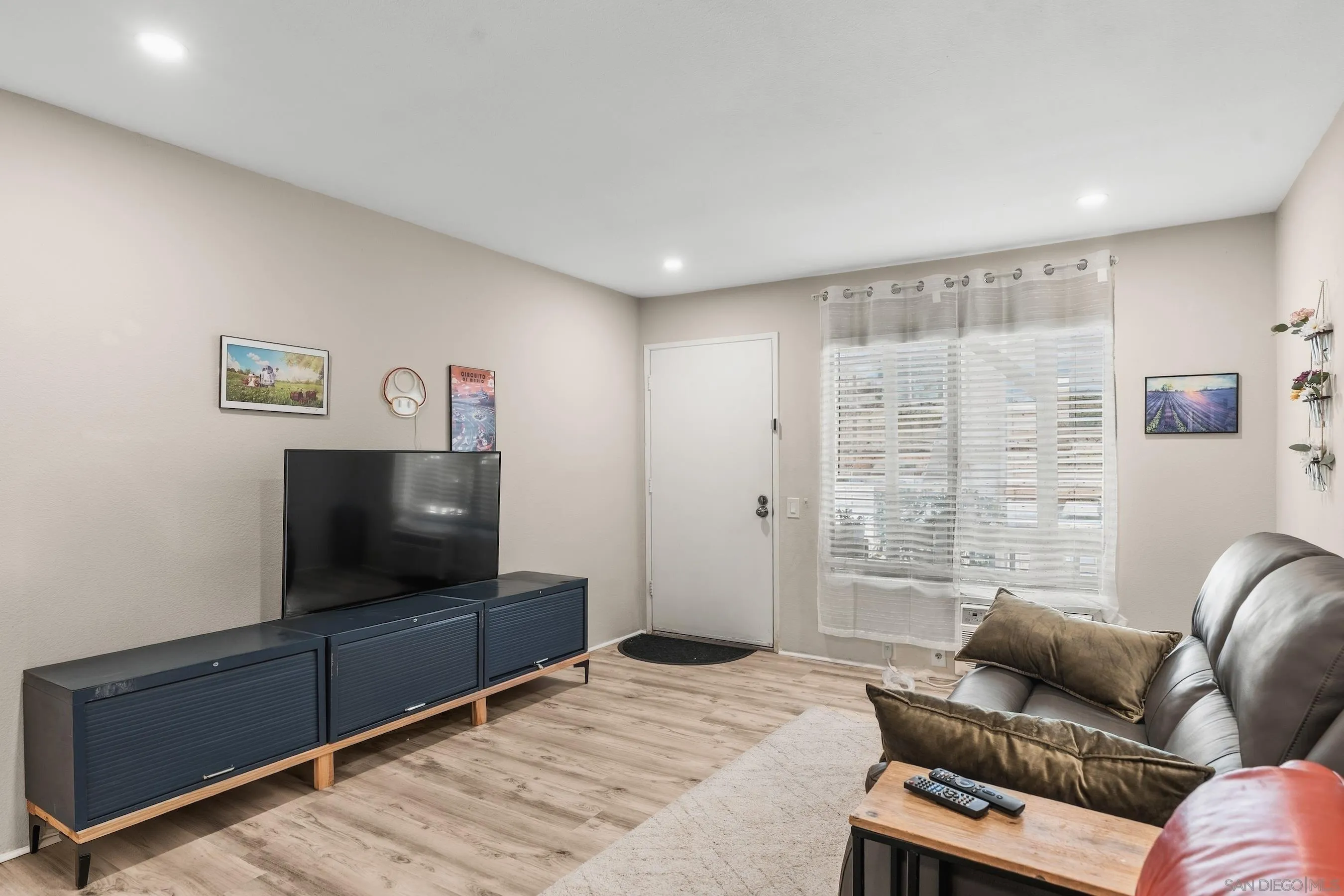 https://cdn.realtyfeed.com/cdn/127/260024504/7711340772a3f76fac58e4dd738975cb.webp