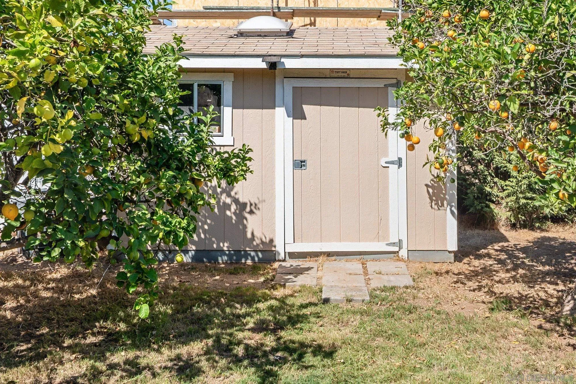 https://cdn.realtyfeed.com/cdn/127/260024506/5d1f22bbf5981a24178f725db799f704.webp