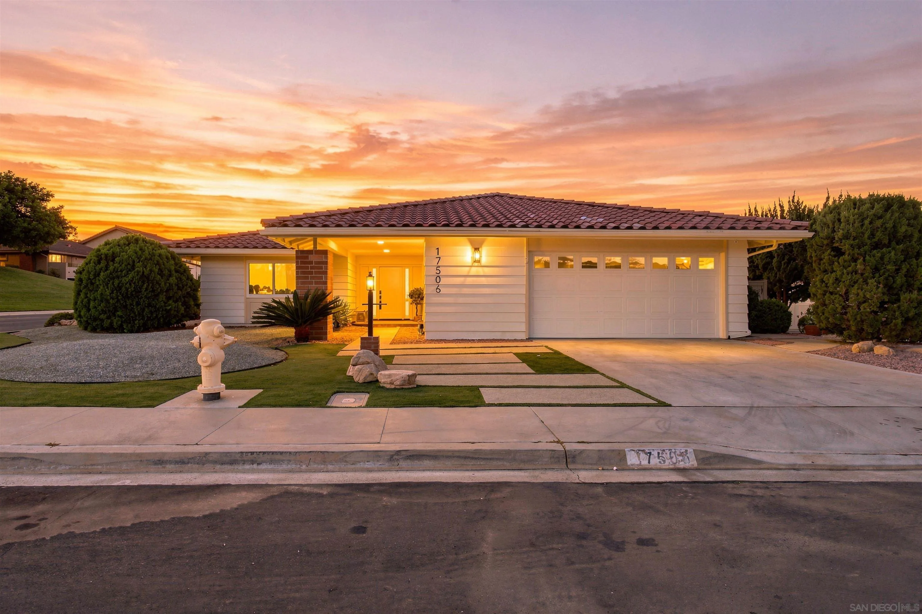 https://cdn.realtyfeed.com/cdn/127/260024507/699be6746a1f33b020ec610f9190517e.webp