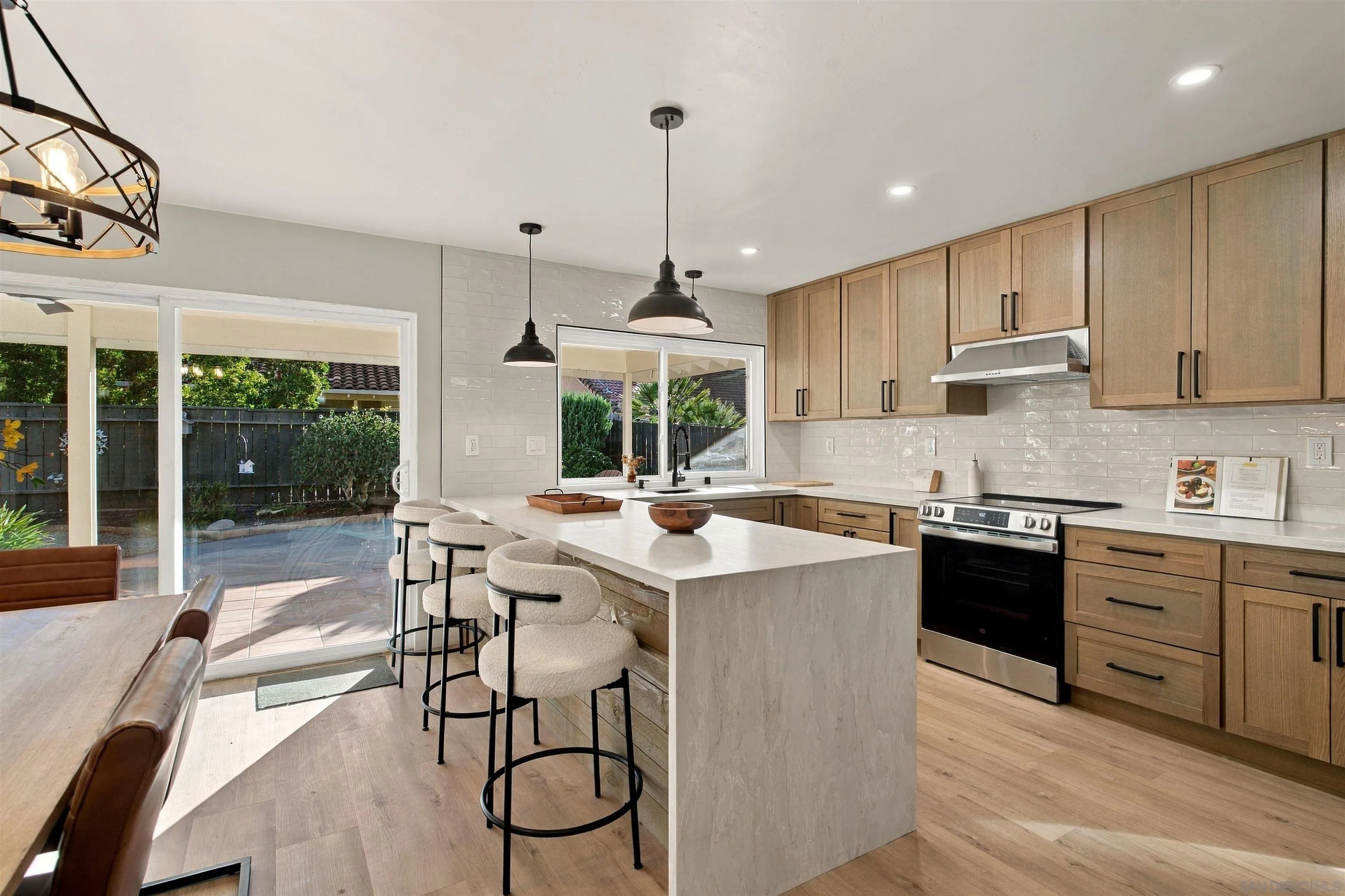 17506 Plaza Karena, San Diego, CA 92128 - Photo 3 of 39, San Diego, CA