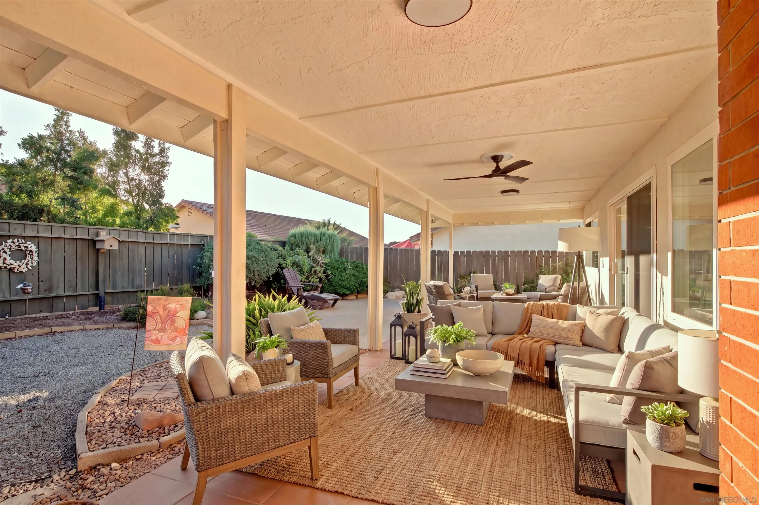 https://cdn.realtyfeed.com/cdn/127/260024507/c4c015853e6bb88284dcad3ebe7eed3b.webp