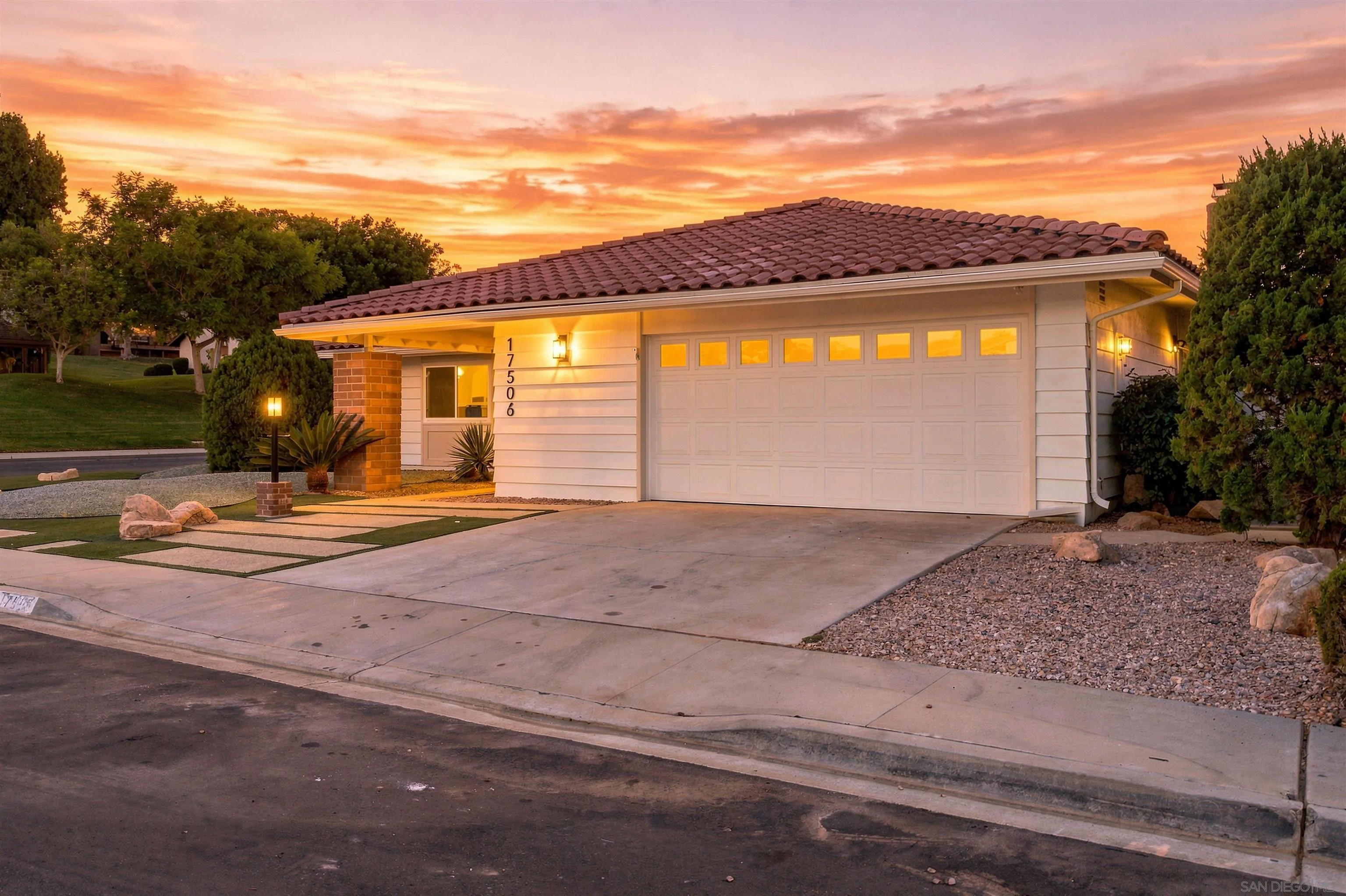 https://cdn.realtyfeed.com/cdn/127/260024507/ea7169c0c7aa670d55ad8f2d321a766a.webp